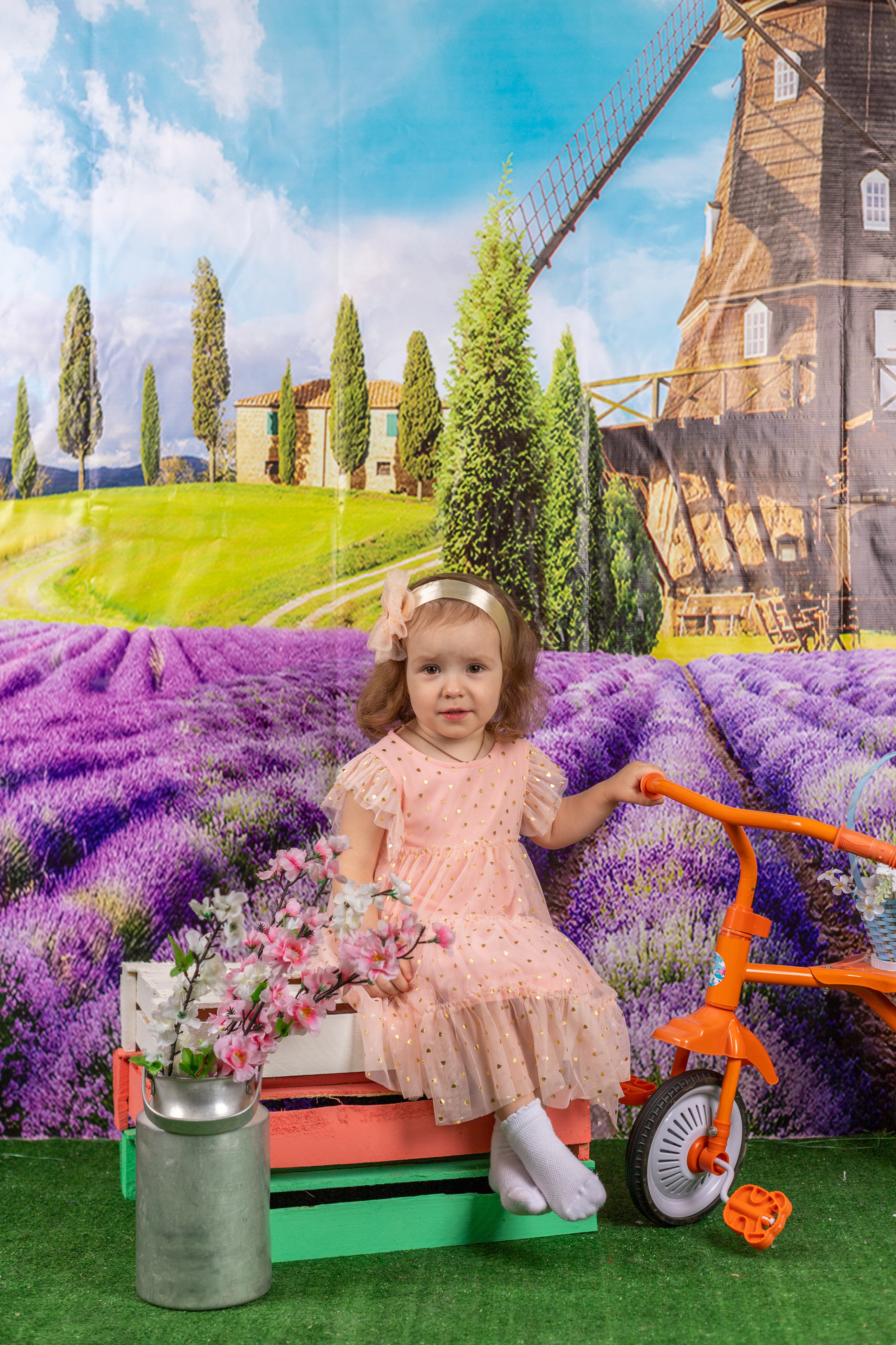 Весенняя фотосессия. Альбомы с самого детства. +79237847111