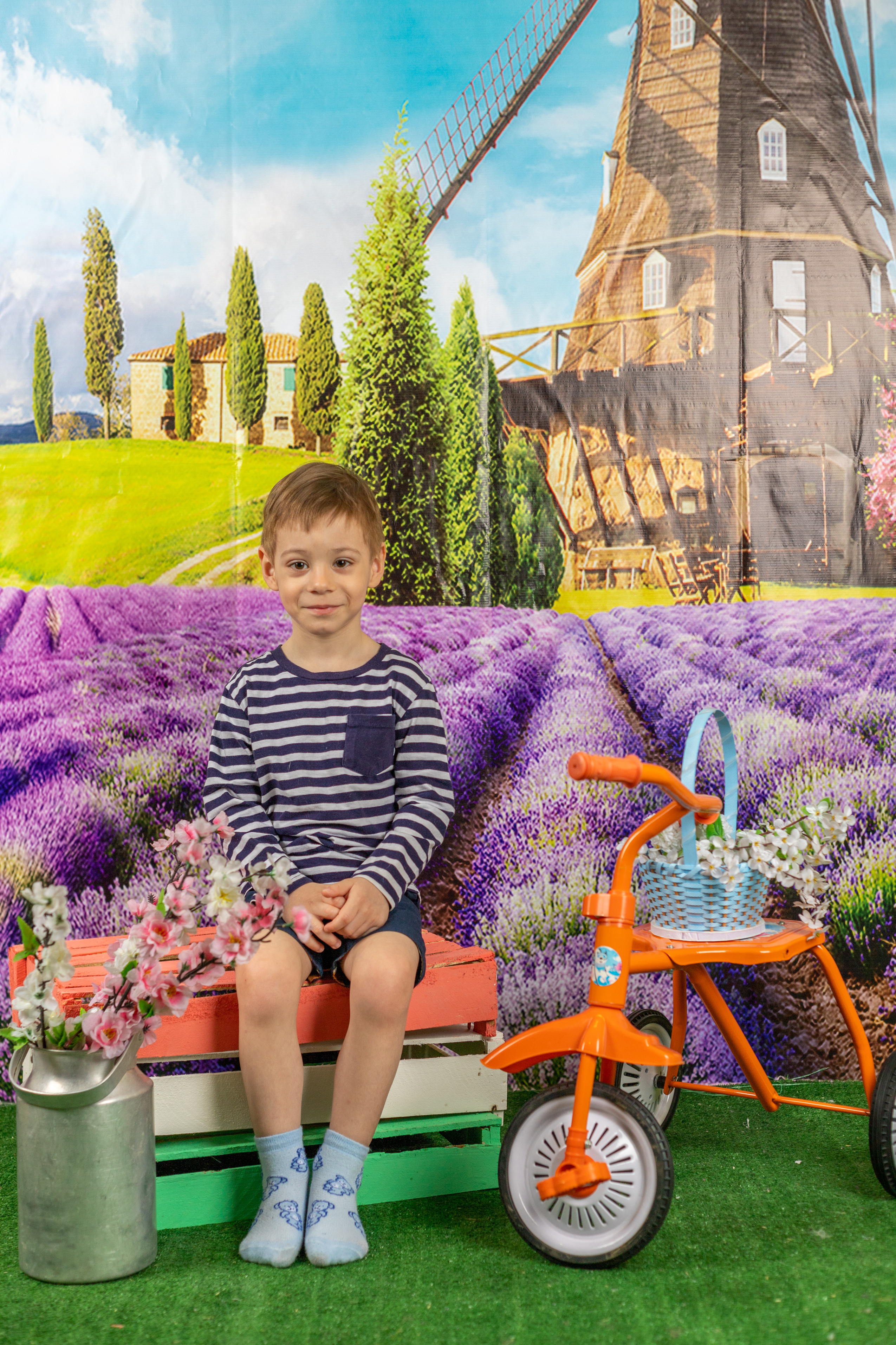 Весенняя фотосессия. Альбомы с самого детства. +79237847111