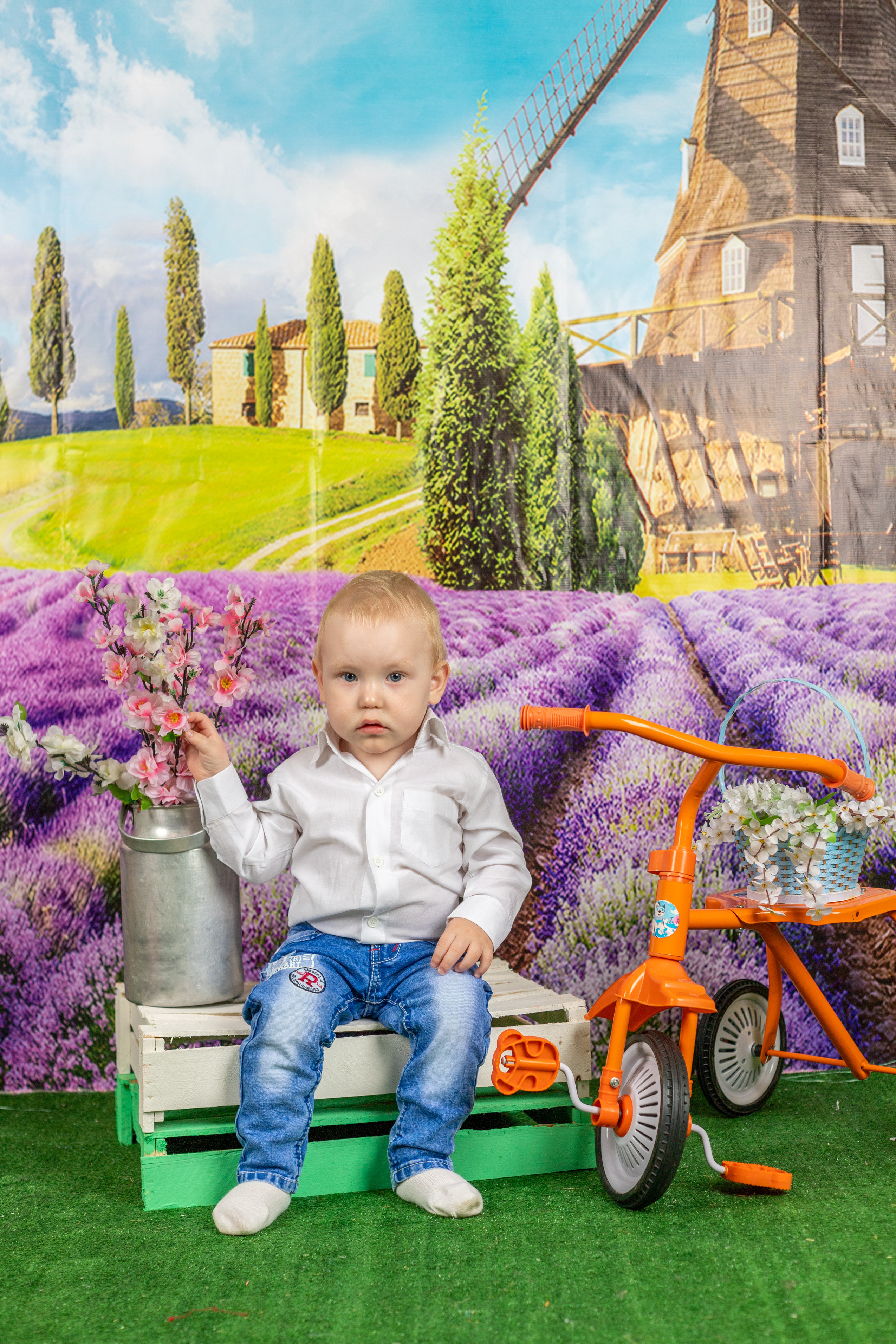 Весенняя фотосессия. Альбомы с самого детства. +79237847111