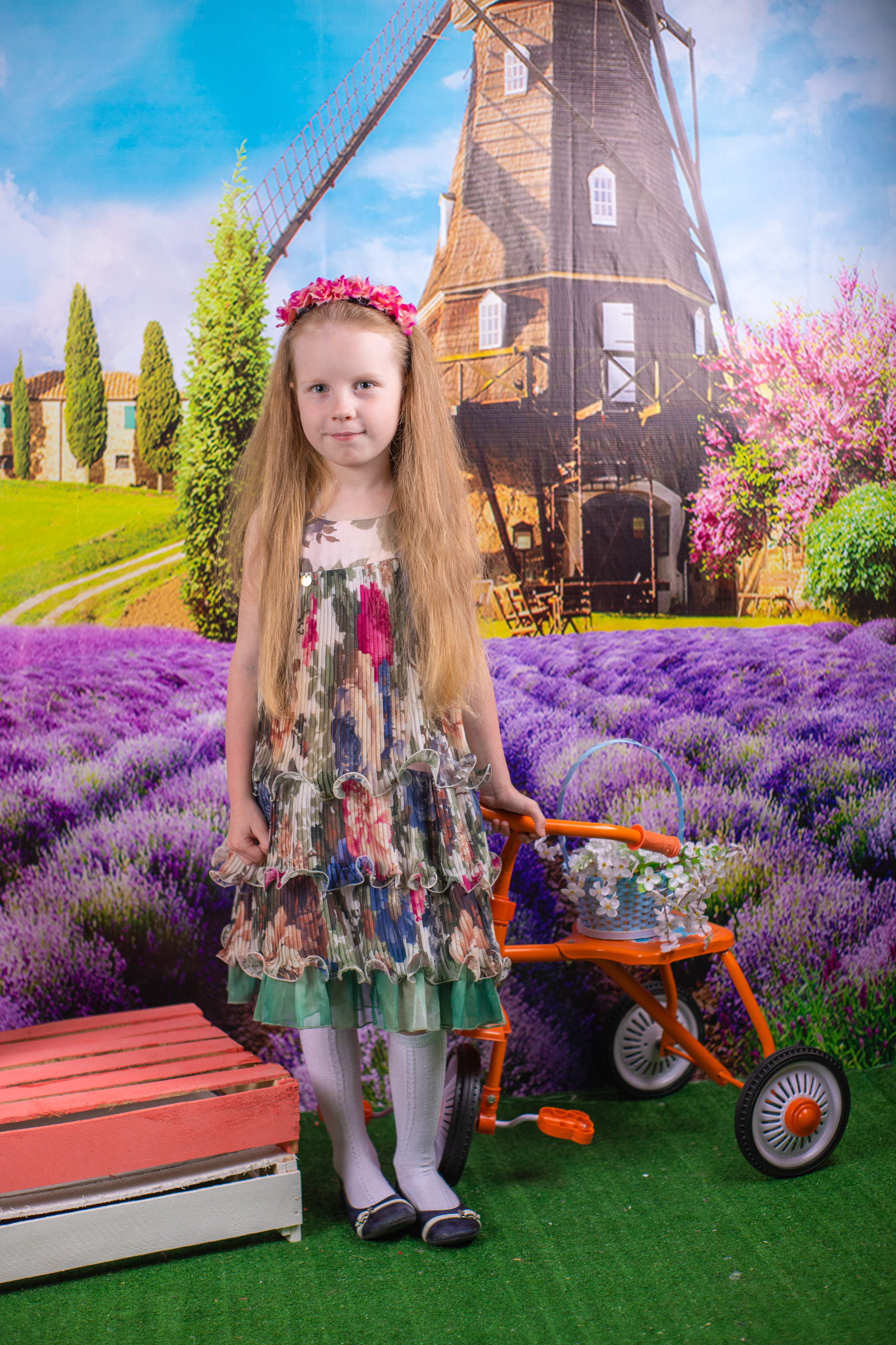 Весенняя фотосессия. Альбомы с самого детства. +79237847111