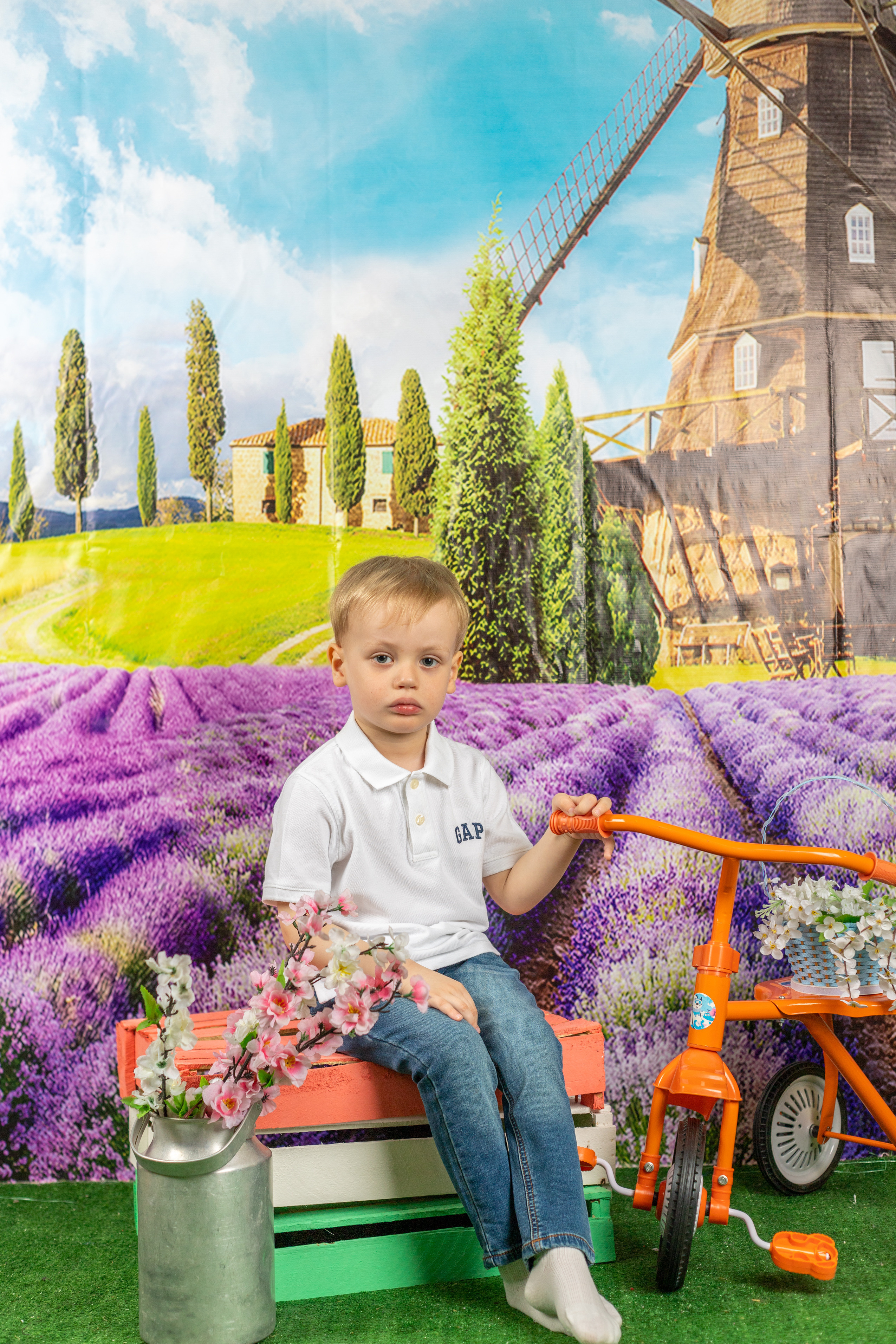 Весенняя фотосессия. Альбомы с самого детства. +79237847111