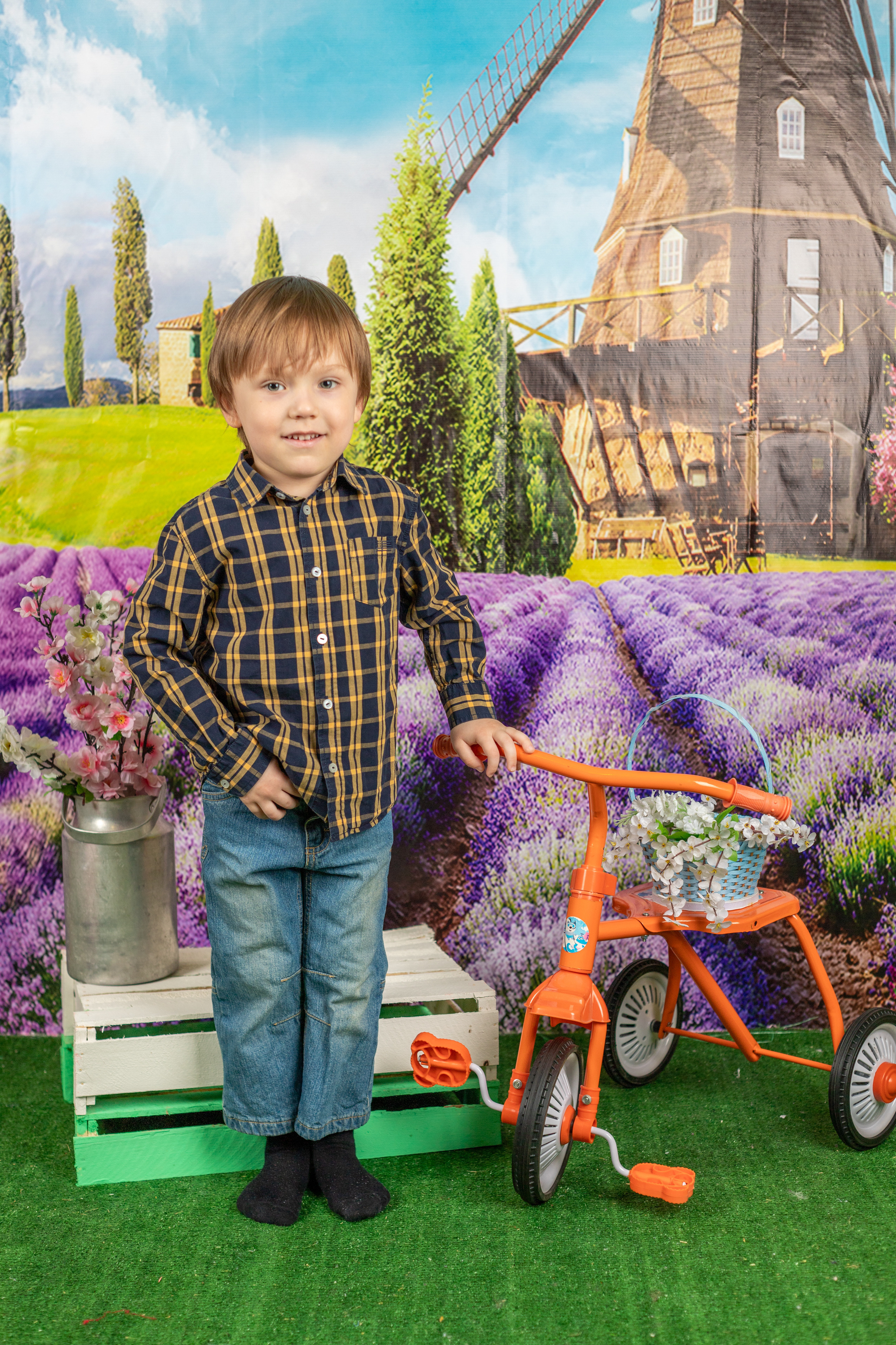 Весенняя фотосессия. Альбомы с самого детства. +79237847111