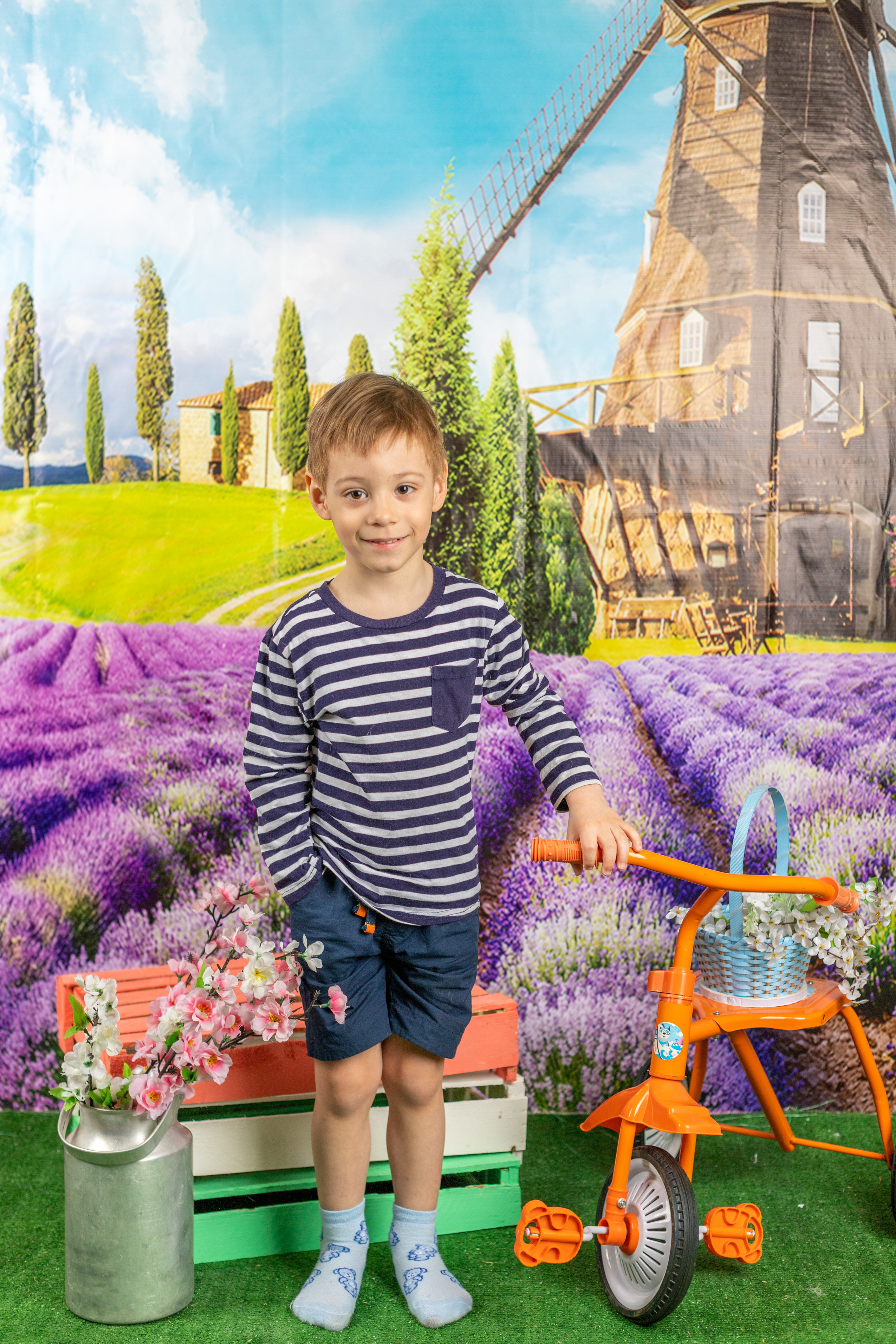 Весенняя фотосессия. Альбомы с самого детства. +79237847111