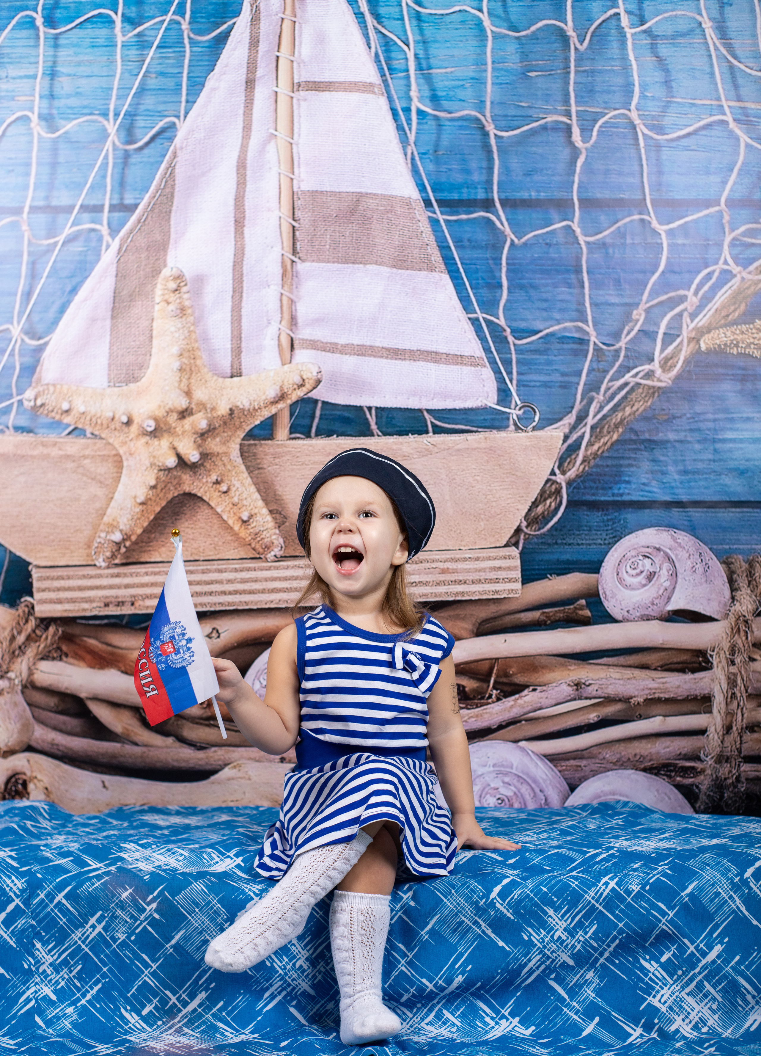 Весенняя фотосессия. Альбомы с самого детства. +79237847111