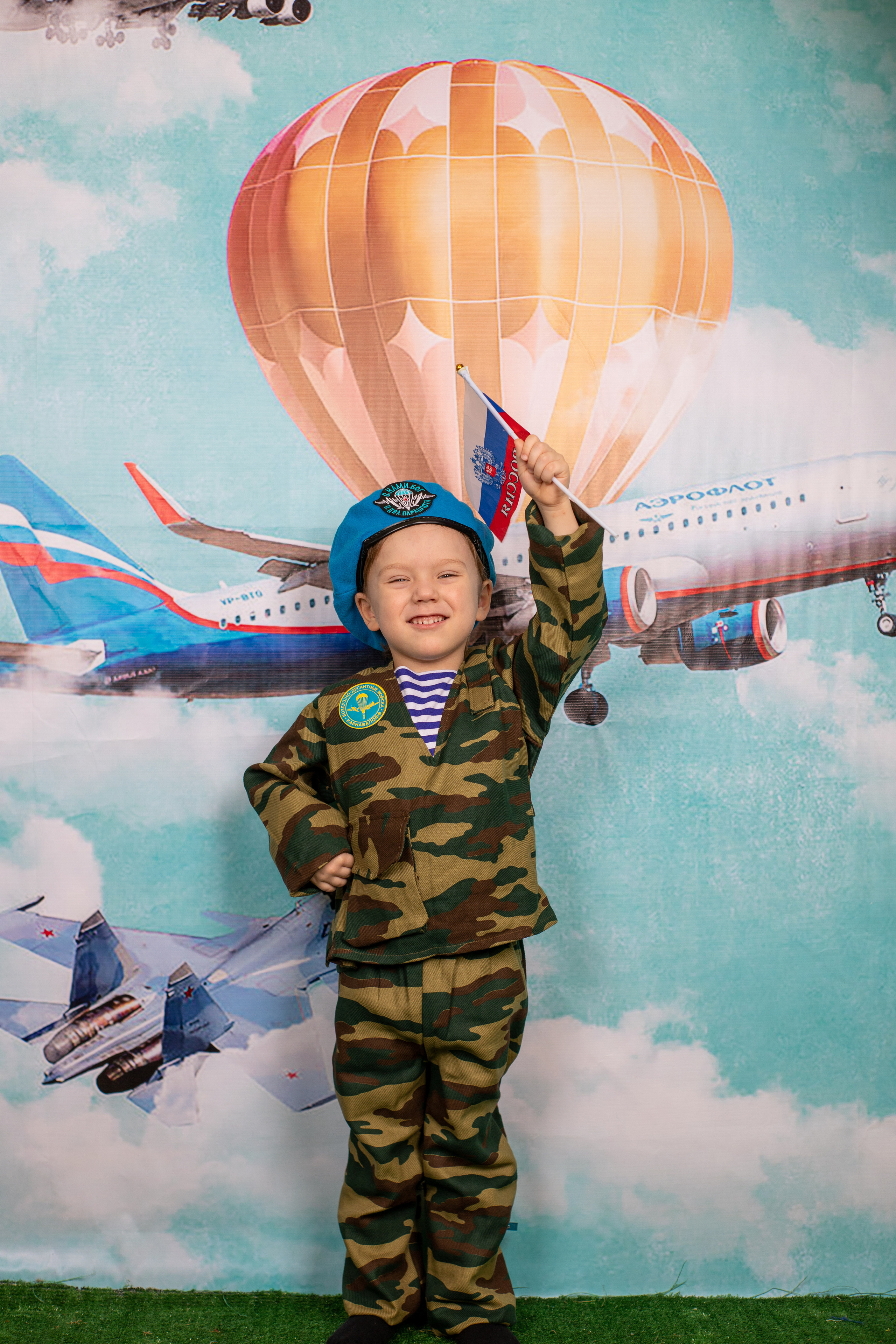 Весенняя фотосессия. Альбомы с самого детства. +79237847111