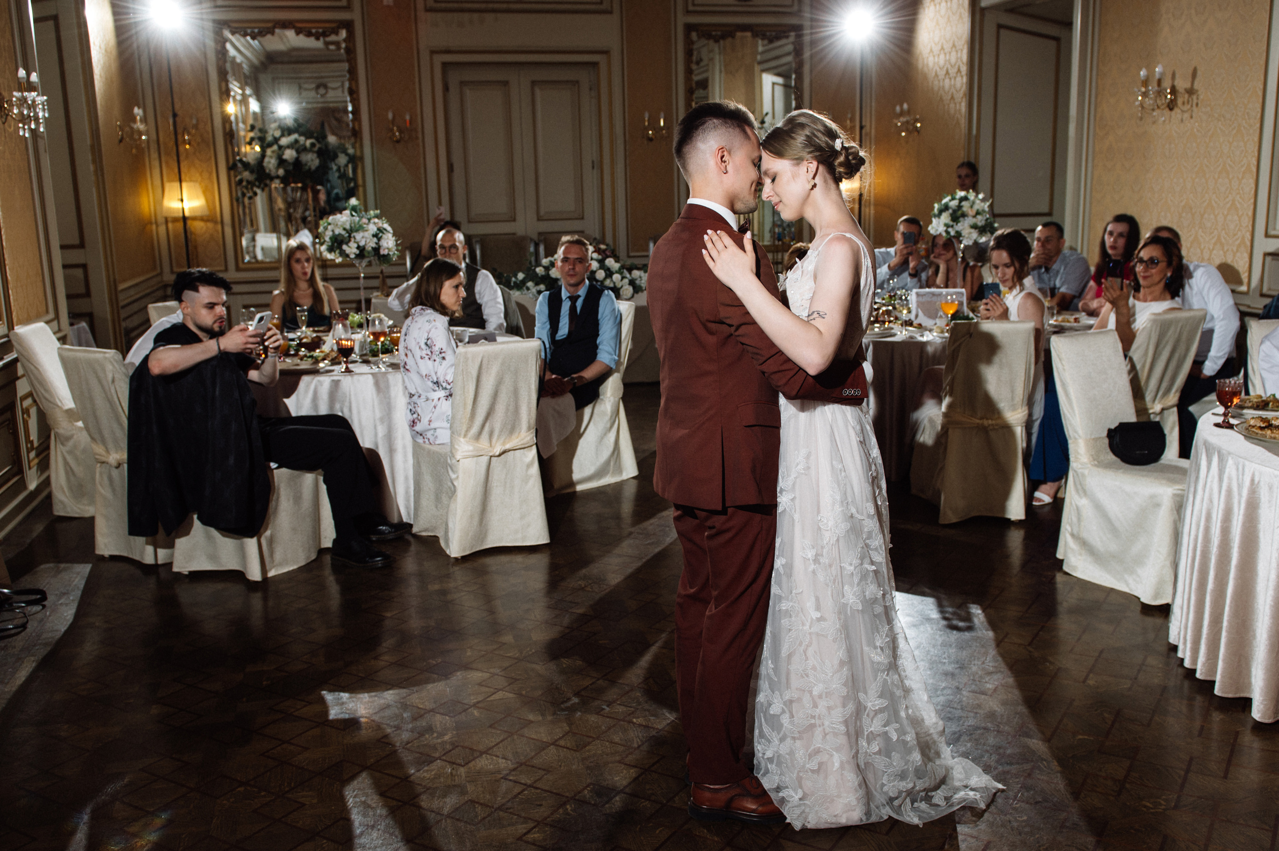 Всё чего хочу обнимай меня крепче…. Свадебный фотограф Минск