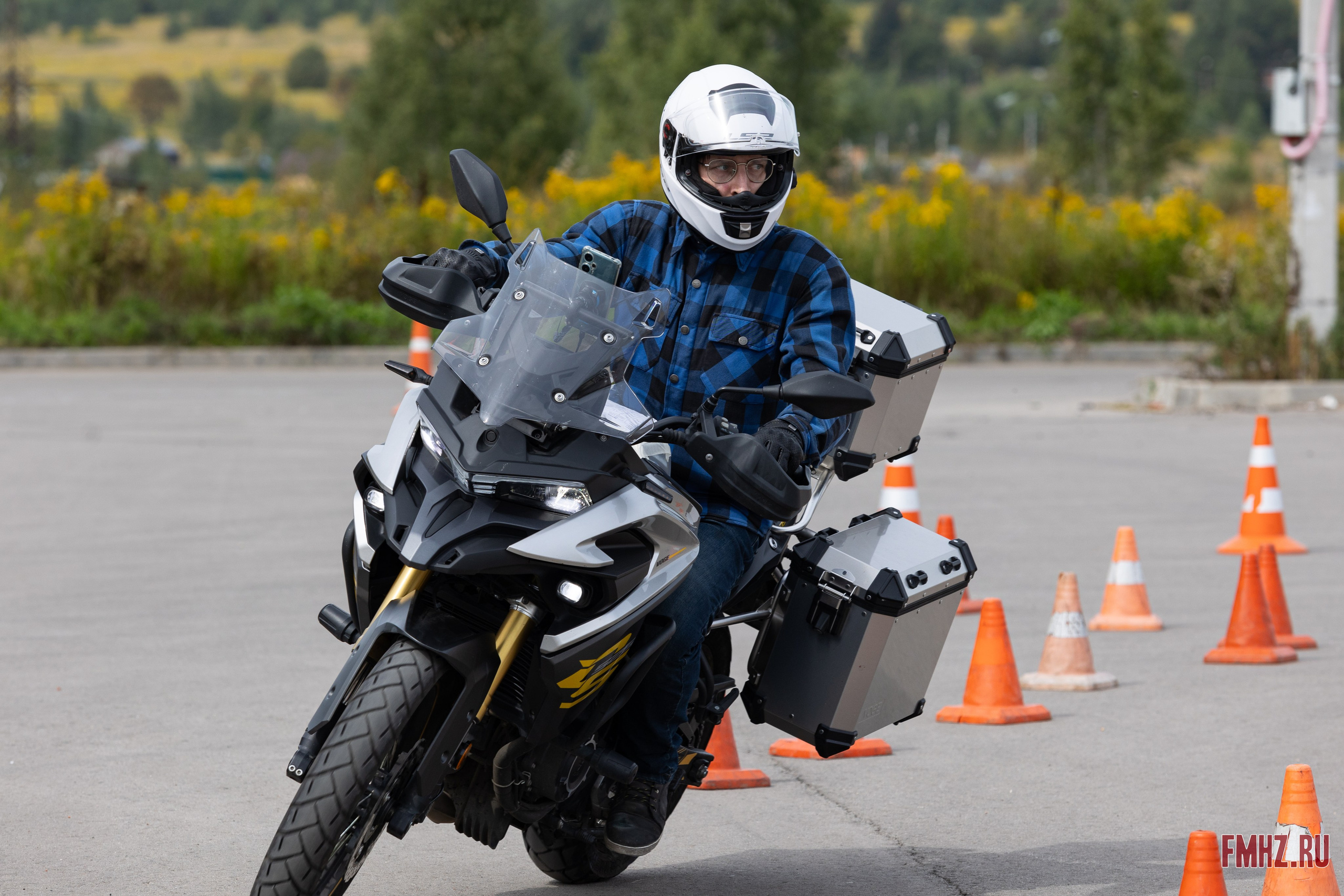 Мотоцунами. Фотограф Ольга Гирусова «Пантерочка» Москва