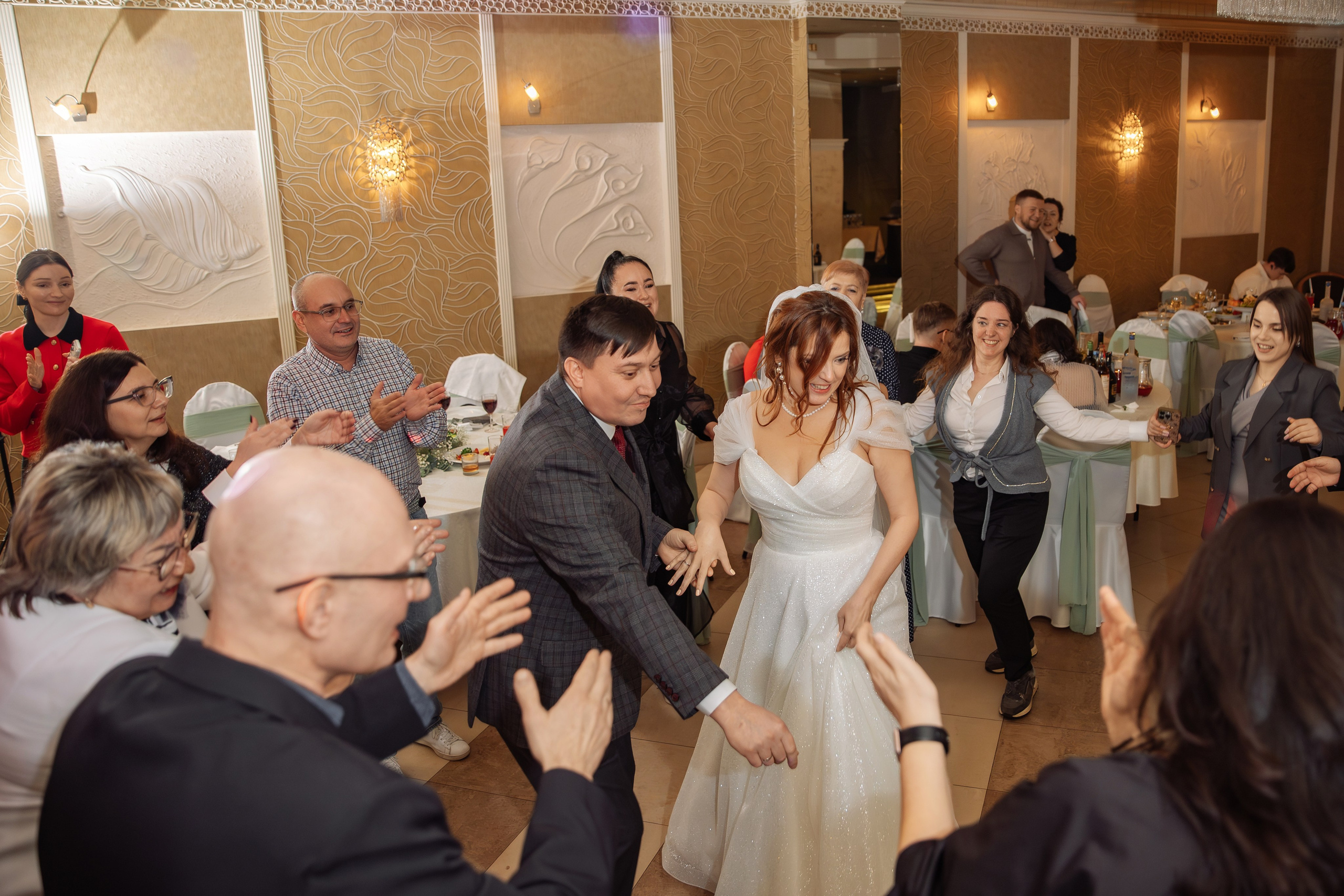 Репортаж Свадебного банкета Юлии и Романа. Семейный и женский фотограф в Москве Надежда Воробьева