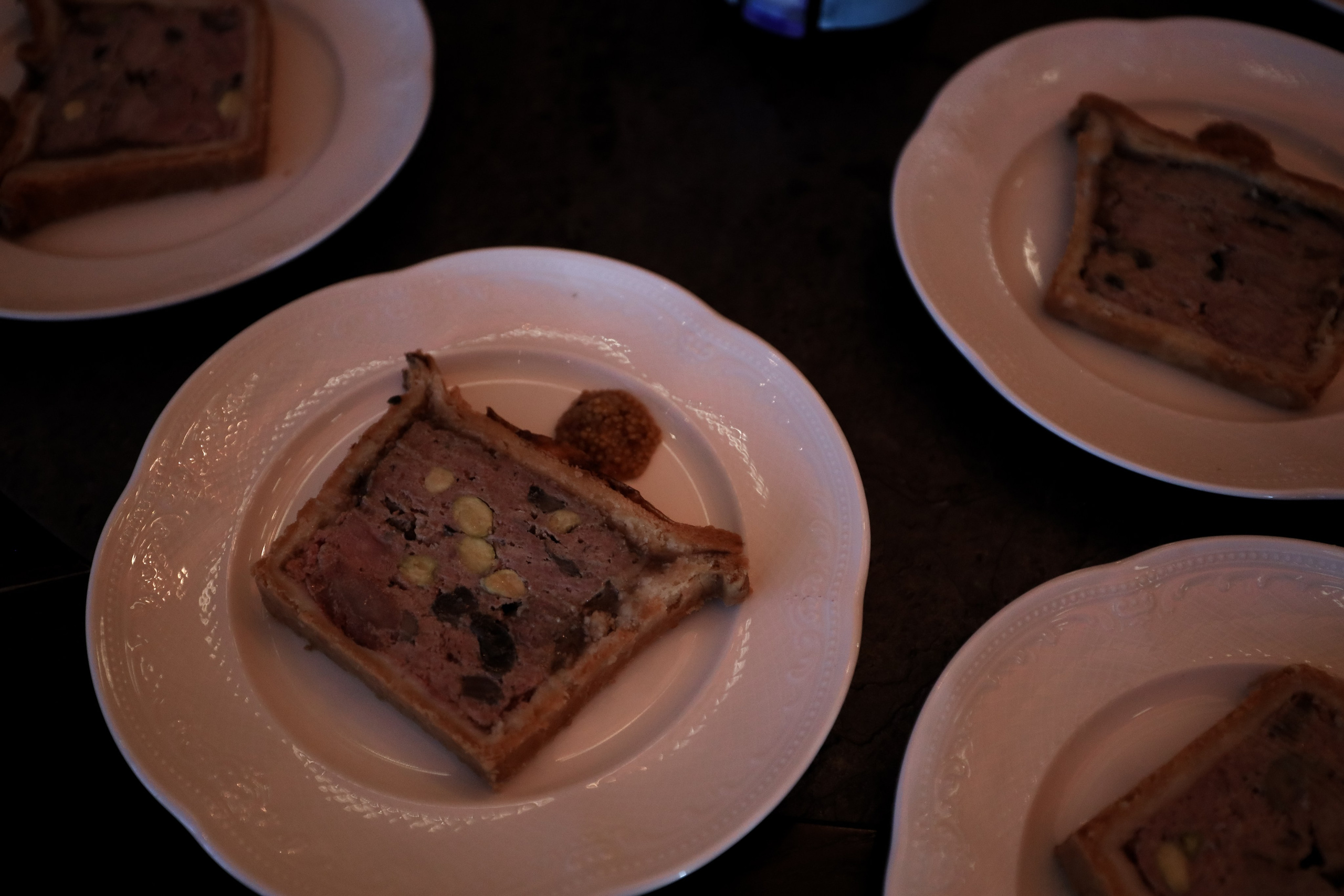 Gastrodvor «Диалог с Чеховым». Дженбаз Павел — фотограф в Ялте