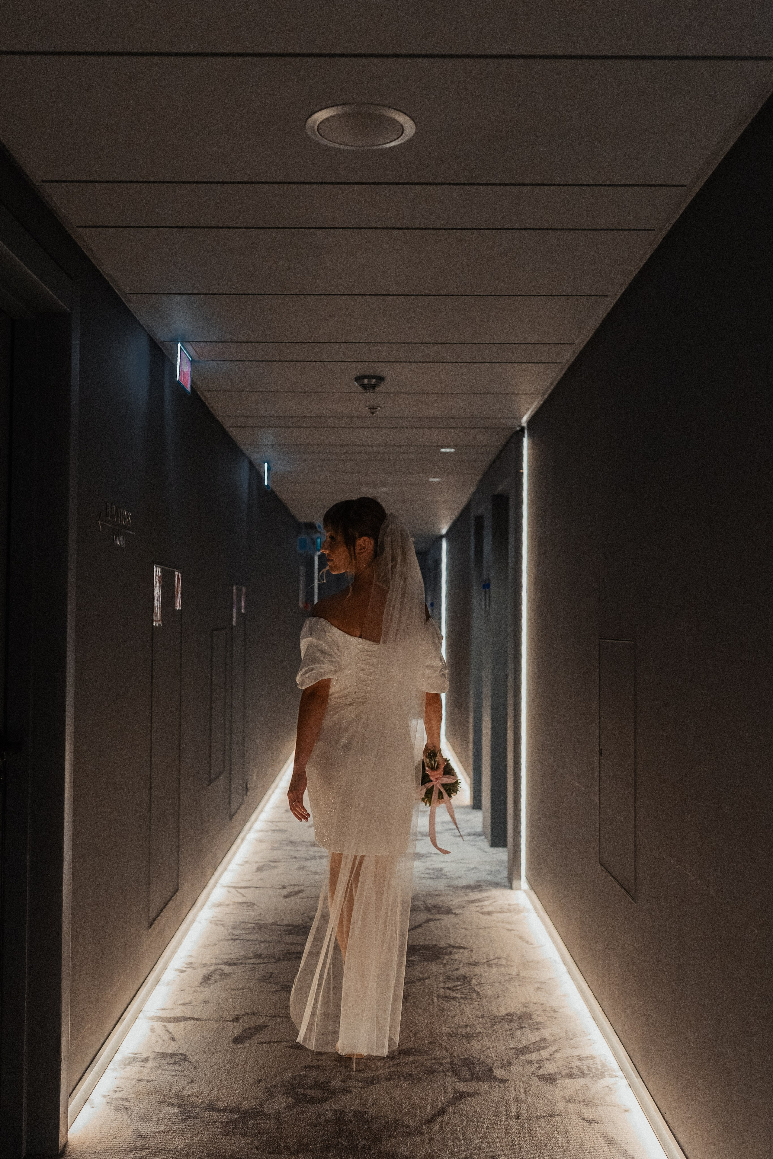 Артем и Анастасия, Mariott Taganskaya. Свадебный фотограф в Москве Анна Полушина