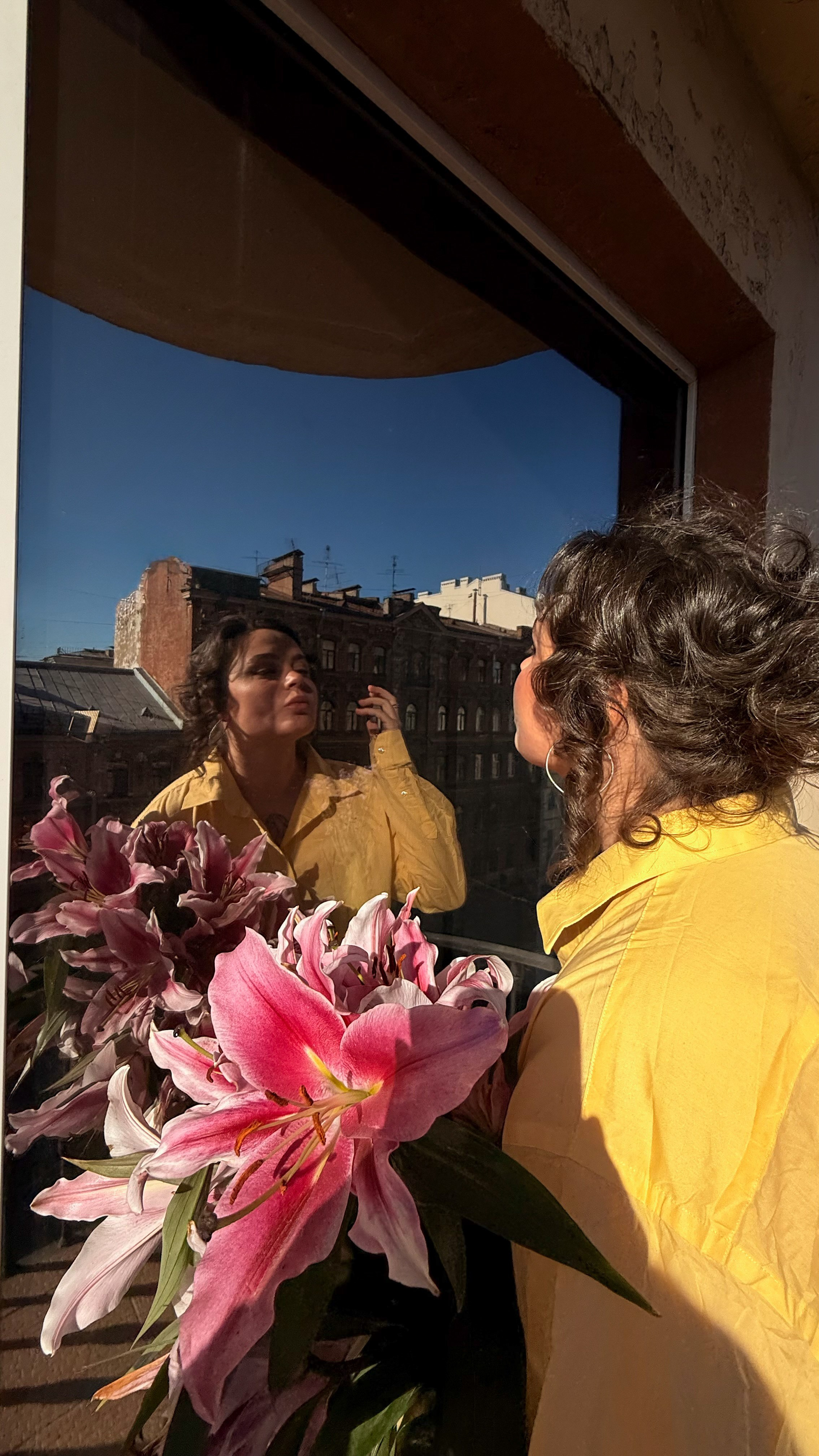 Оля и цветы. Фотограф Санкт-Петербург Лена Бирди