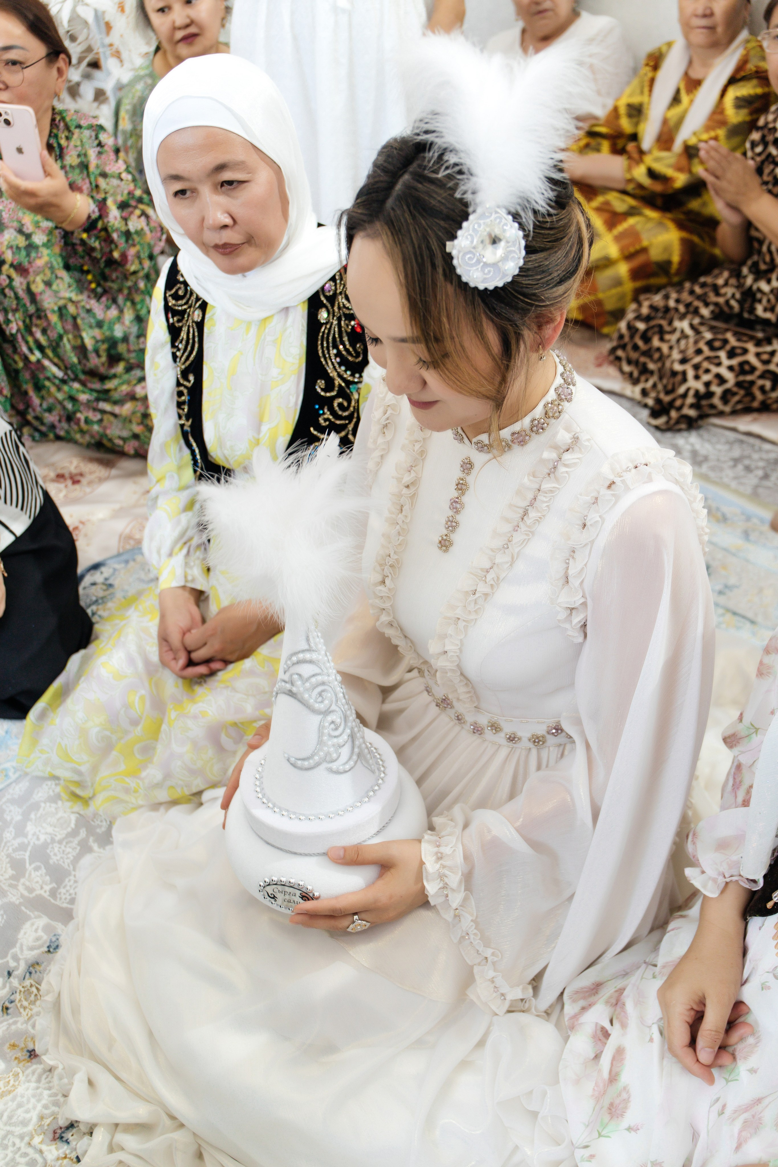 Moldir — syrğa salu. Wedding and Love story Photographer