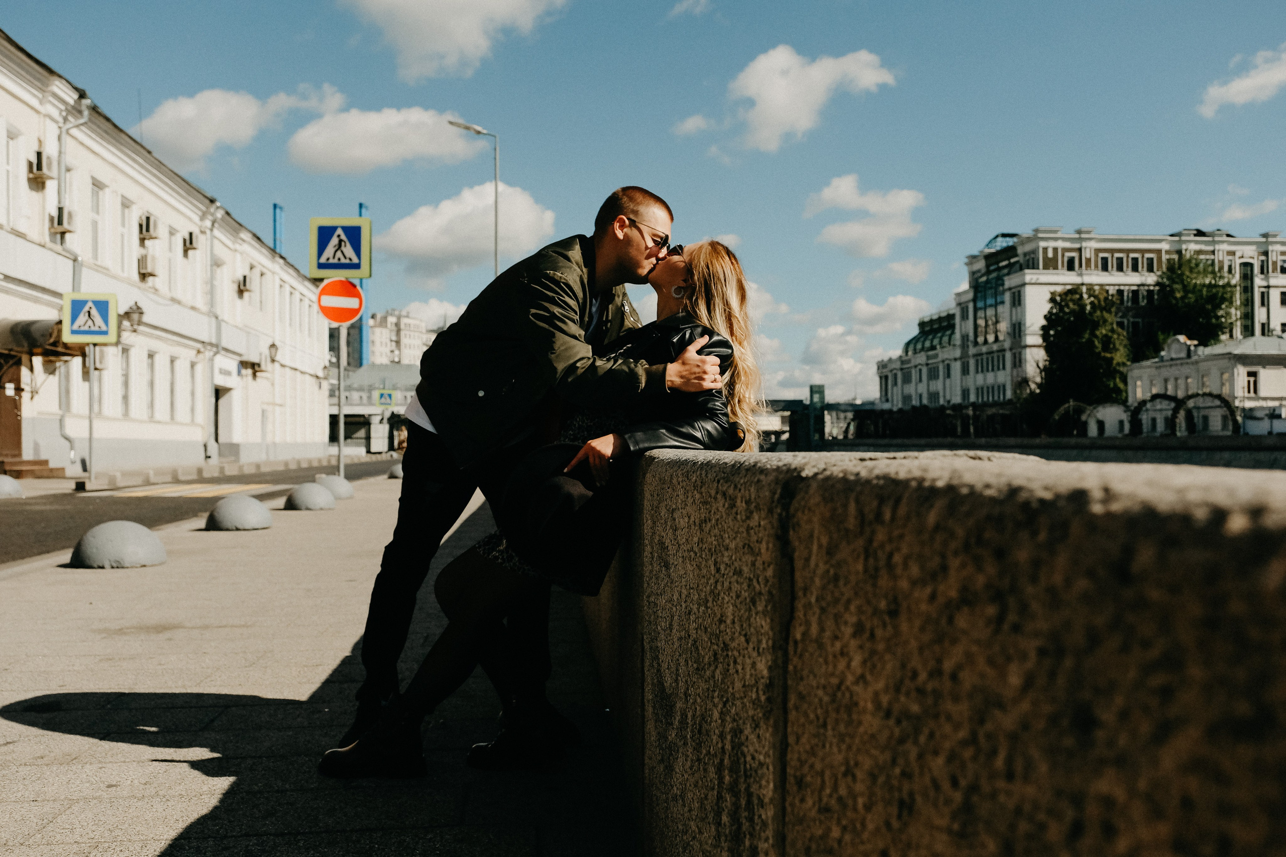 Солнце на Красном Октябре. Свадебный фотограф Александра Тюлякова