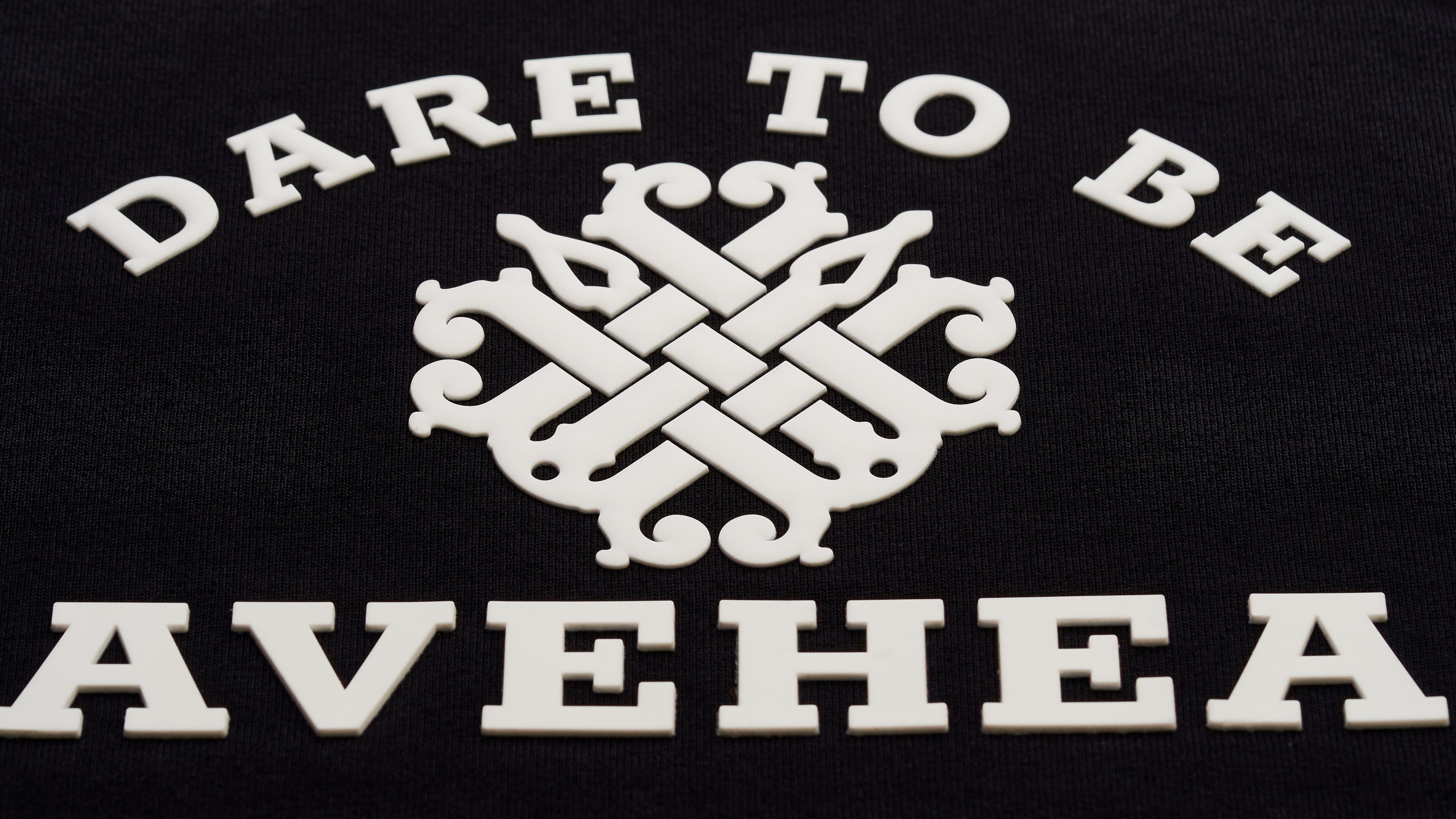 Фотосъемка одежды. Предметный фотограф и видеограф в Москве Марина Гладик