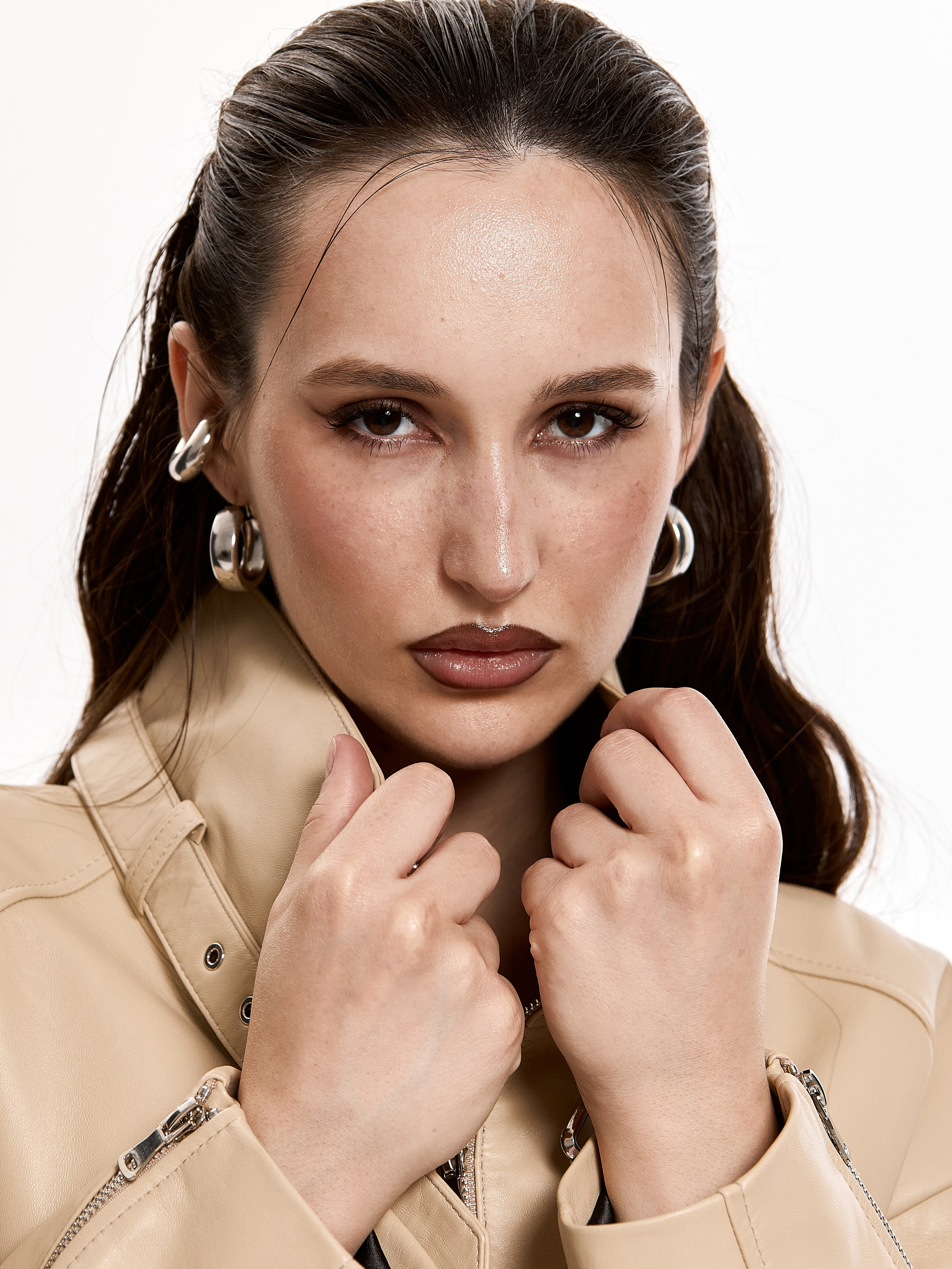 VALERIA. Главная