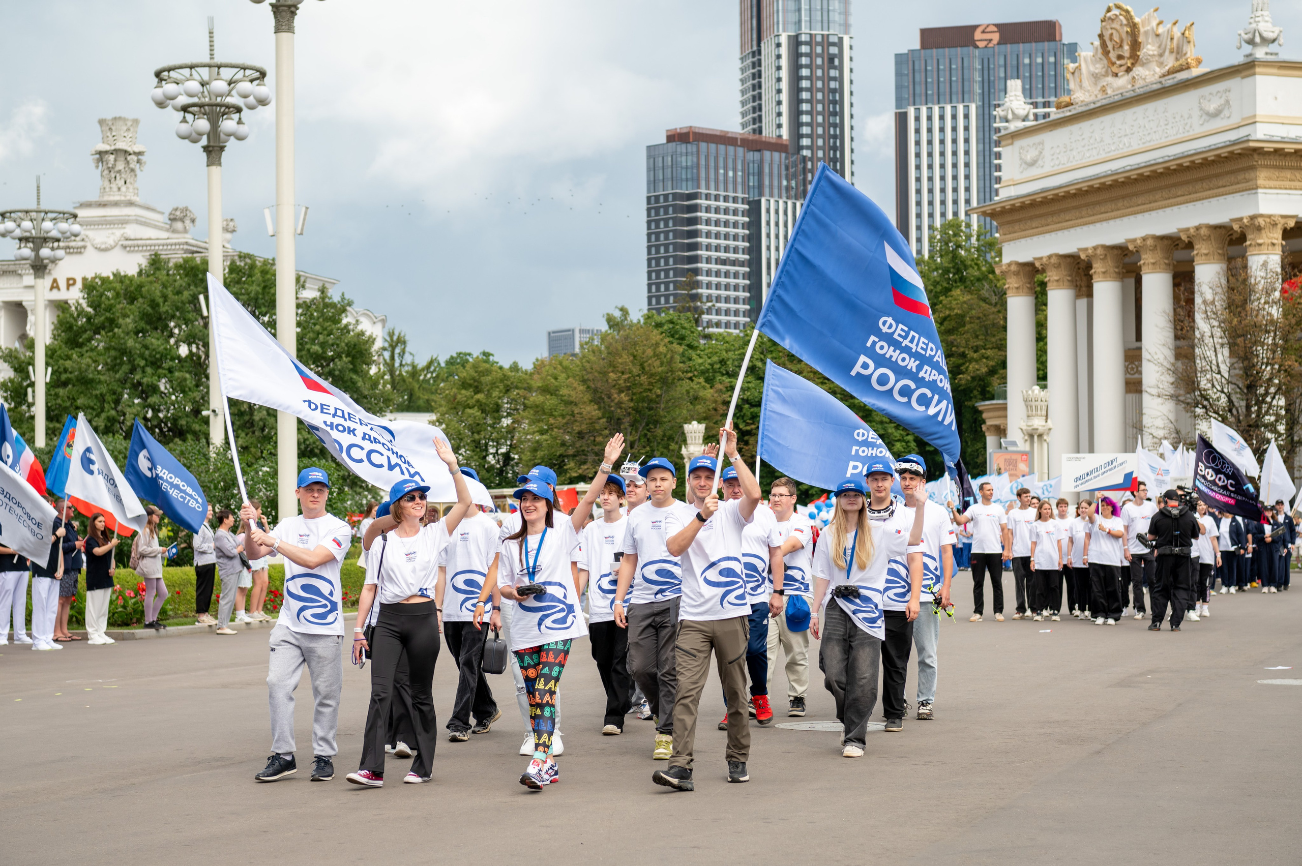 Спортивное шествие посвященное Дню физкультурника!. Детский и семейный фотограф г. Москва Оксана Катаджи