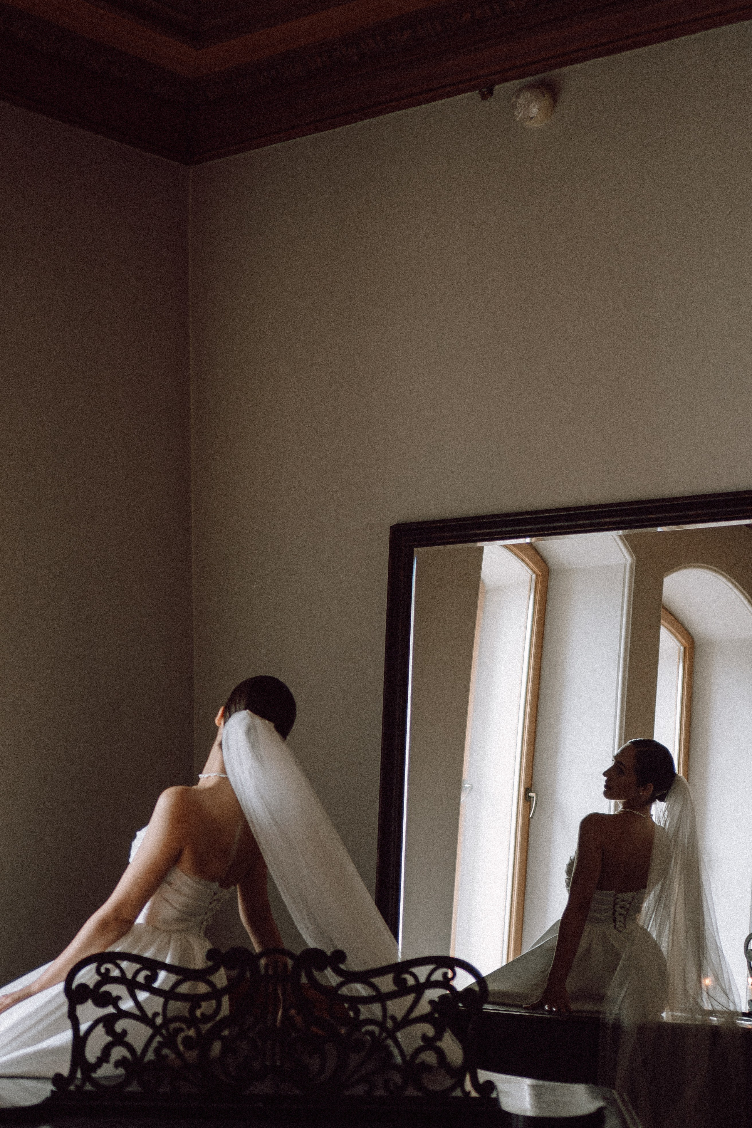 СВАДЕБНАЯ ПРОГУЛКА В САНТК-ПЕТЕРБУРГЕ (ИСАКИЕВСКИЙ СОБОР, ЗИМНЯЯ КАНАВКА, ЭРМИТАЖ И БОЛЬШАЯ МОРСКАЯ УЛИЦА). Профессиональный фотограф, Санкт-Петербург — Виктория Богомолова