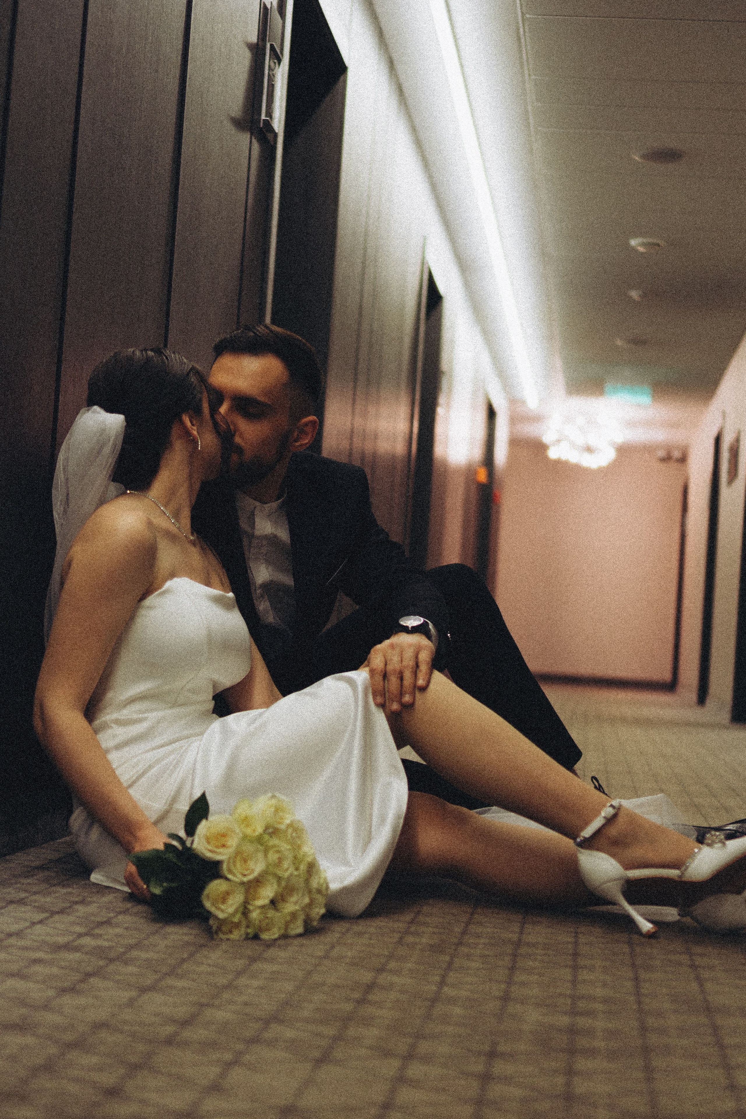 СВАДЕБНАЯ СЬЕМКА СБОРОВ ЖЕНИХА И НЕВЕСТЫ В ОТЕЛЕ И ТАКЖЕ ФОТОСЕССИИЯ В ОТЕЛЕЕ МЕГАПОЛИС БРЯНСК. Профессиональный фотограф, Санкт-Петербург — Виктория Богомолова