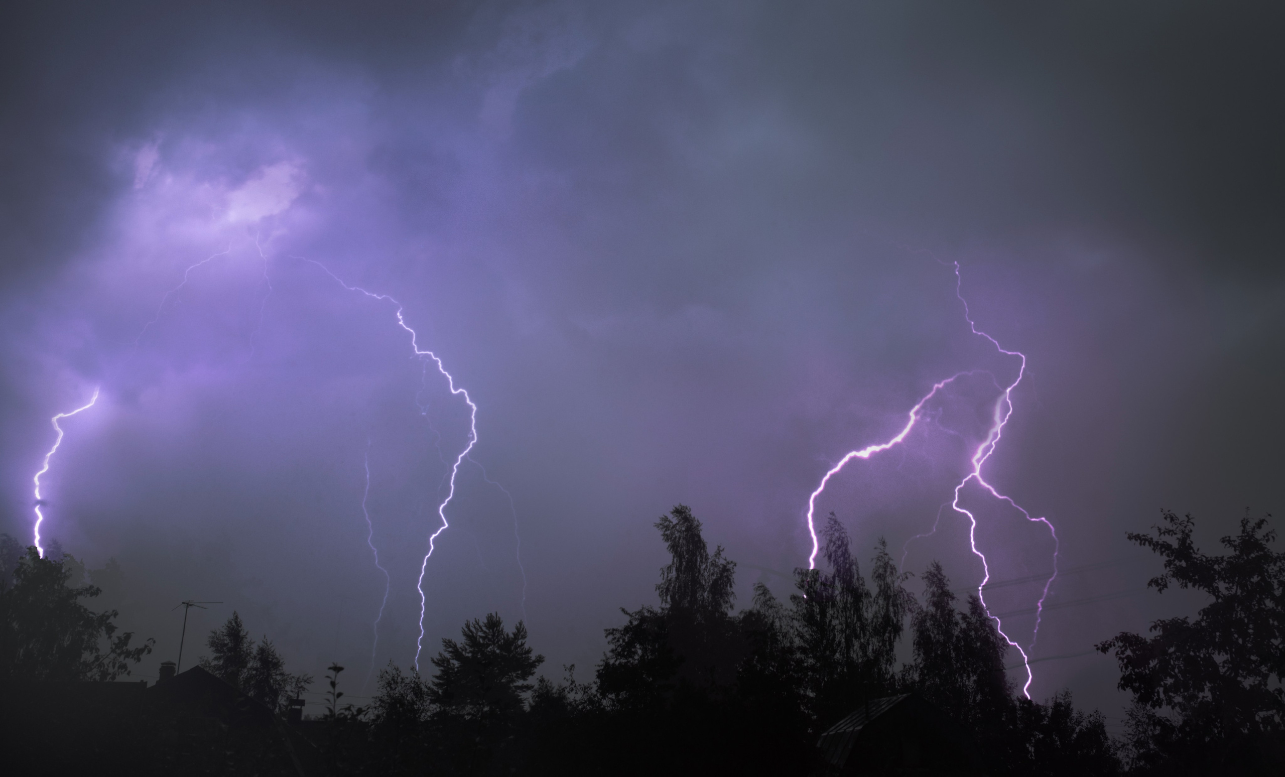 Невидимый спектр. Komonev