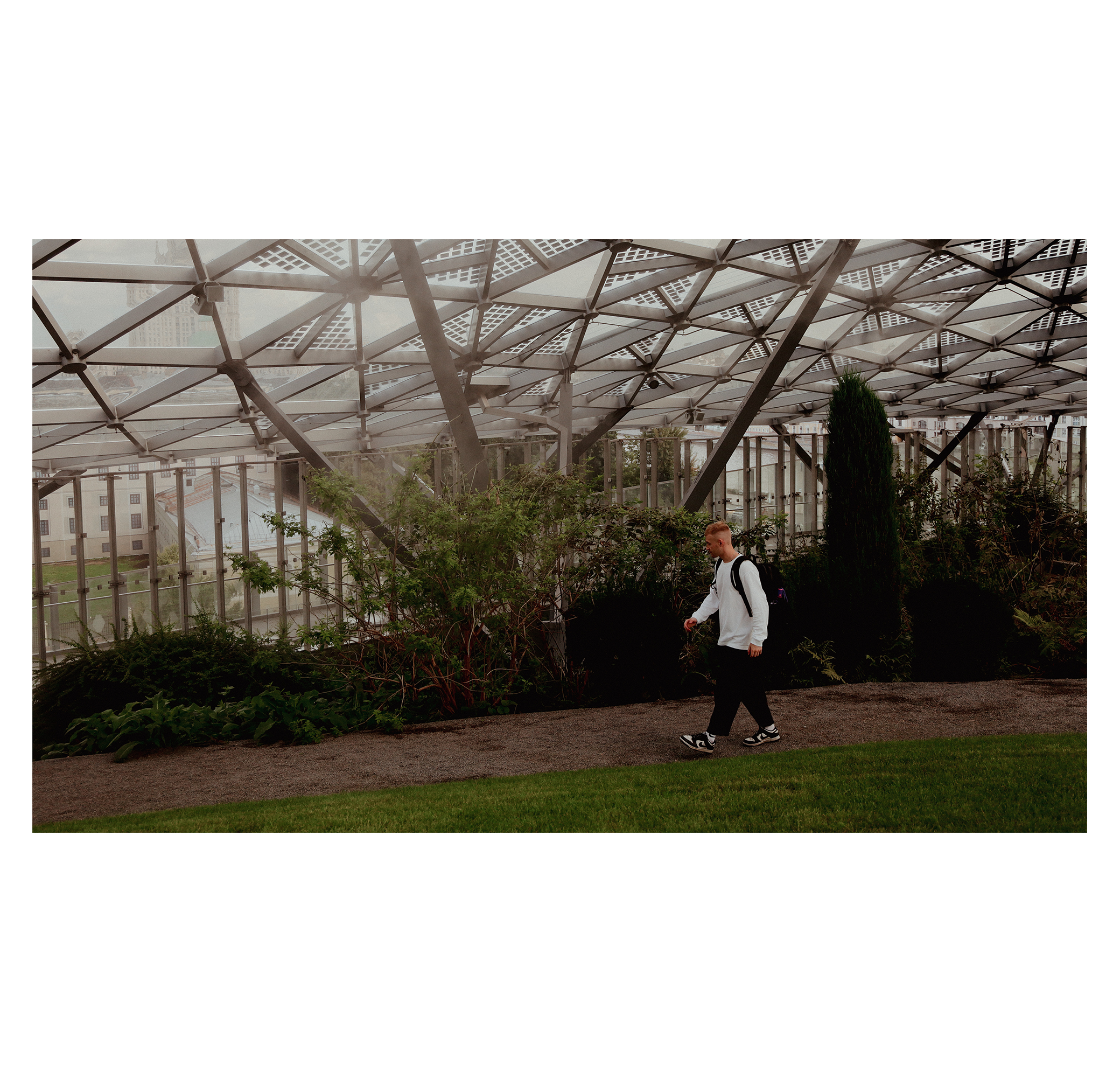 MOSCOW TAPE. Фотограф/дизайнер в Екатеринбурге Хитрый Дмитрий