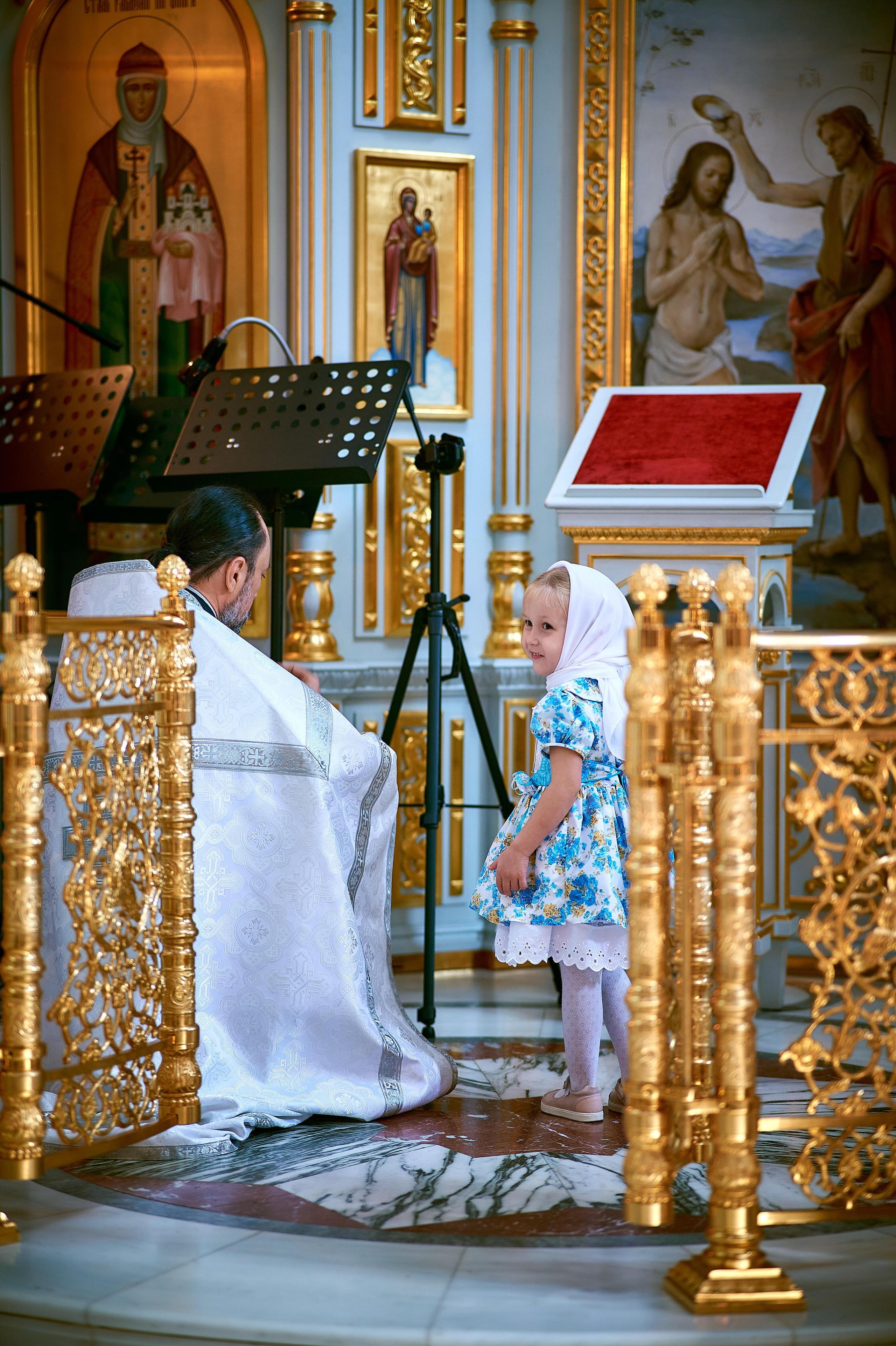 Крещение Кристины | Храм «Спас на Каменке». Свадебный фотограф в Санкт-Петербурге Славин Денис