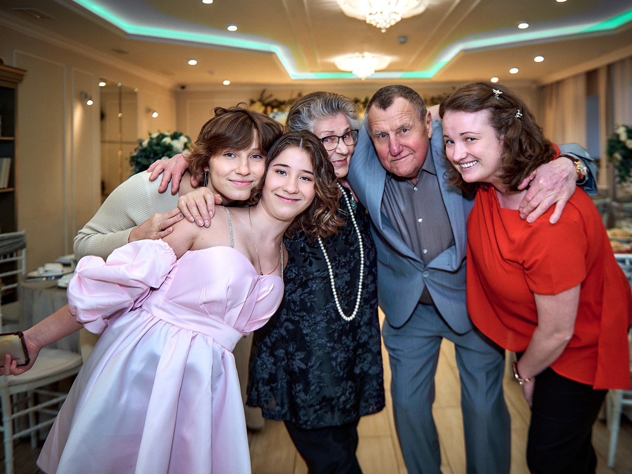 55 лет 💕. Свадебный фотограф, видеограф, рилсмейкер в Санкт-Петербурге и Москве