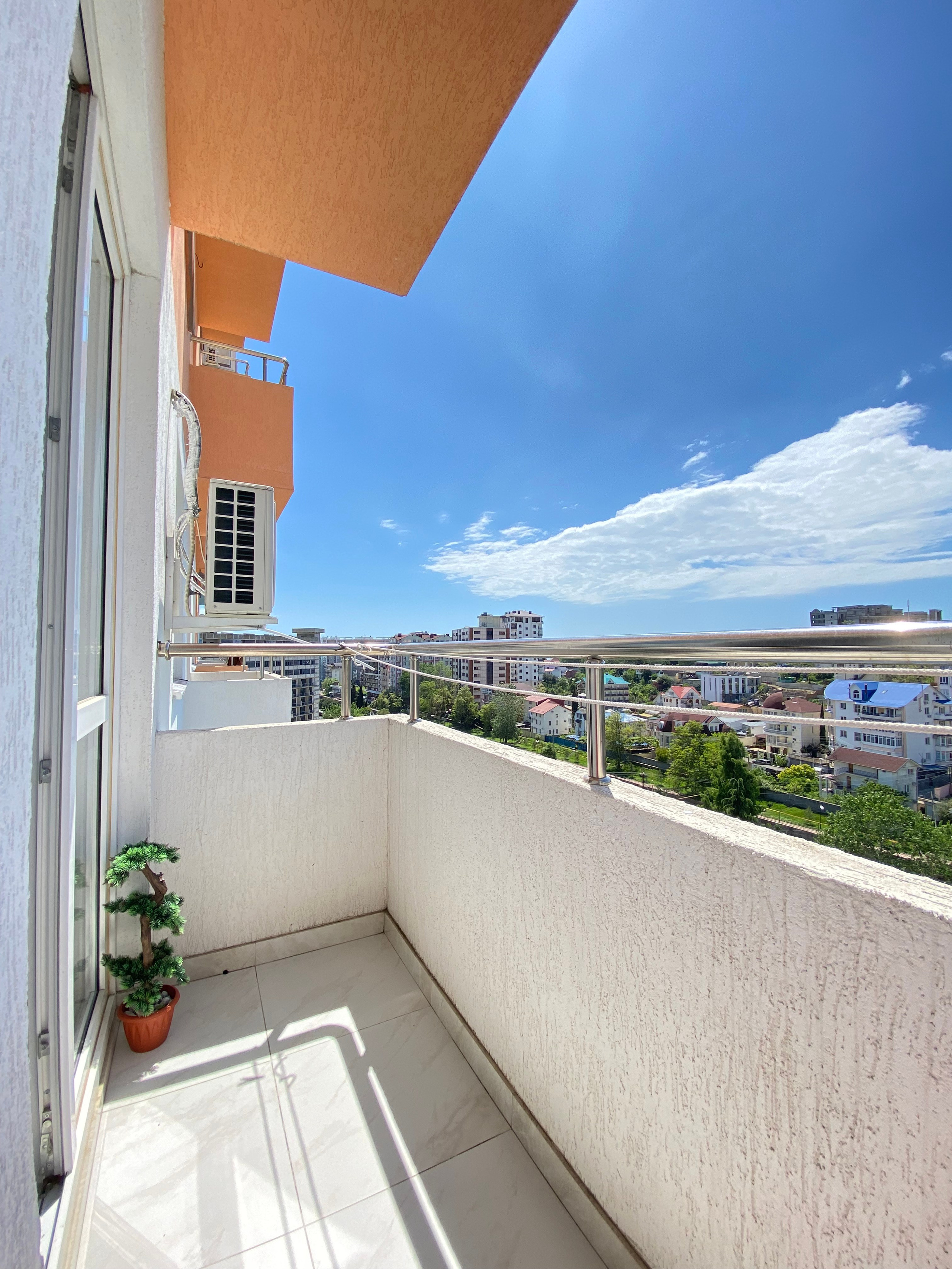 Уютная, светлая квартира в центральном районе Сочи рядом с морем!. Квартиры посуточно, длительно в Сочи, LARA APART GROUP