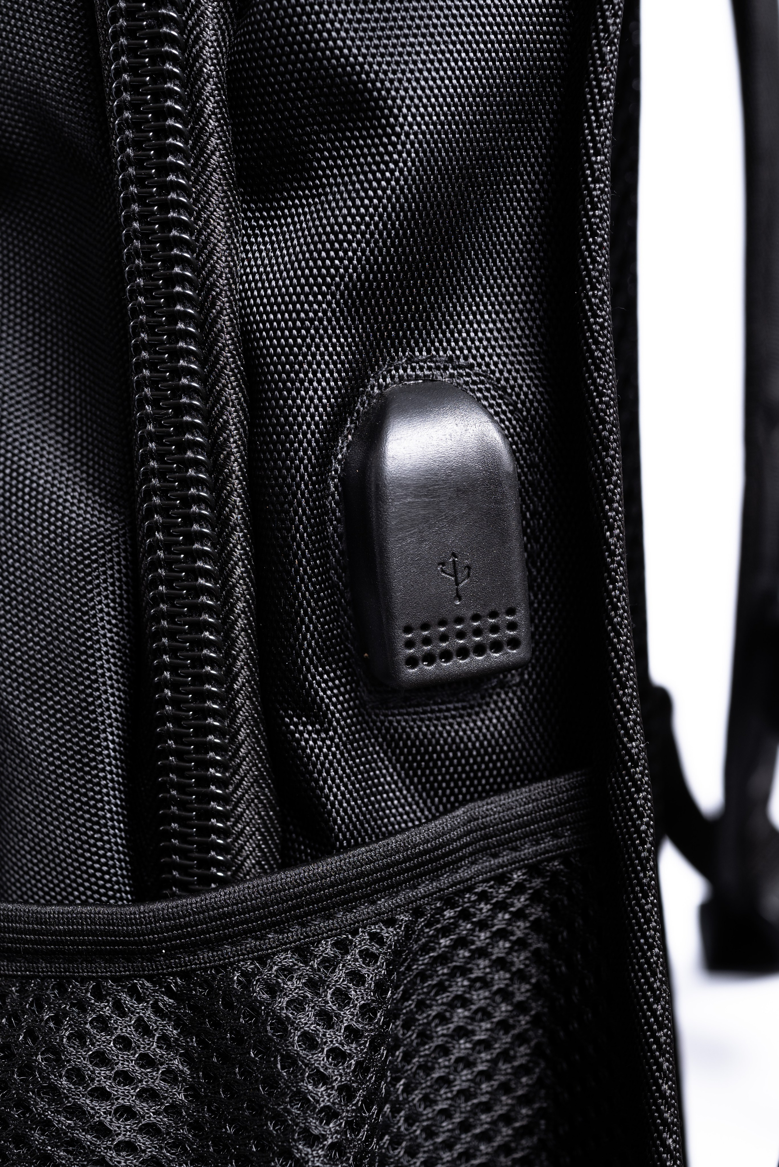 Рюкзаки. Предметный фотограф, фото для маркетплейсов Пятигорск, КМВ