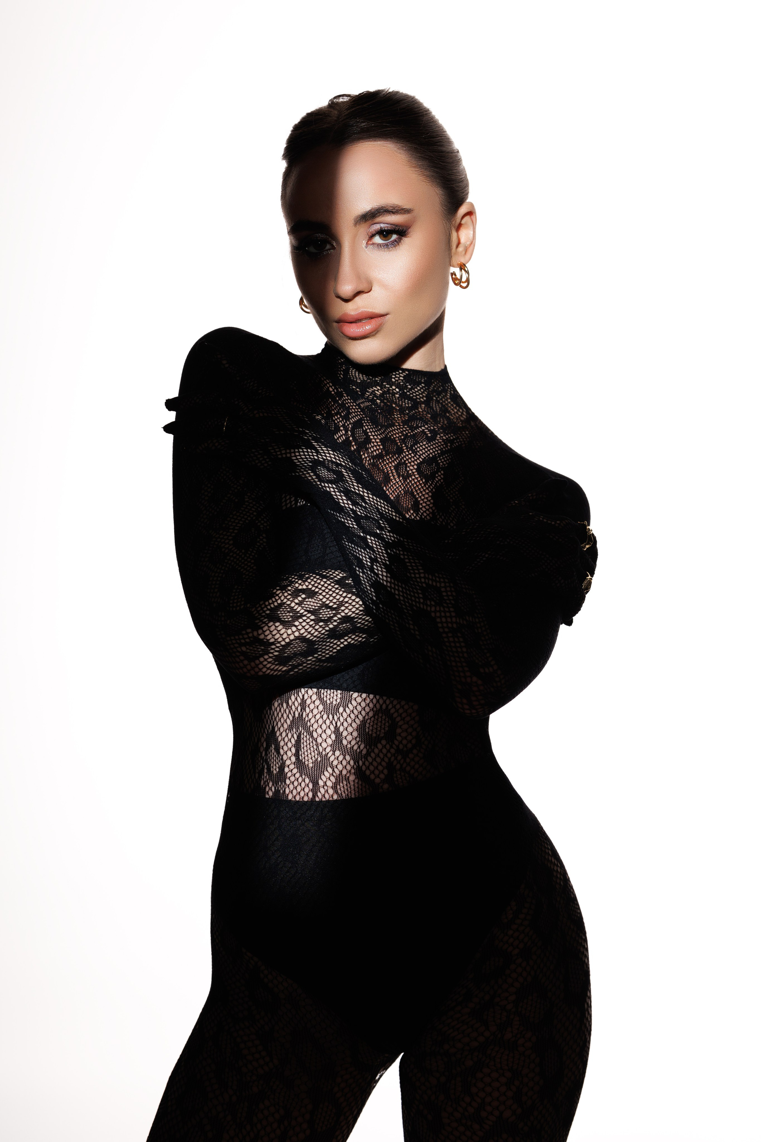 Цветной свет и фигуры. Фотограф Минск