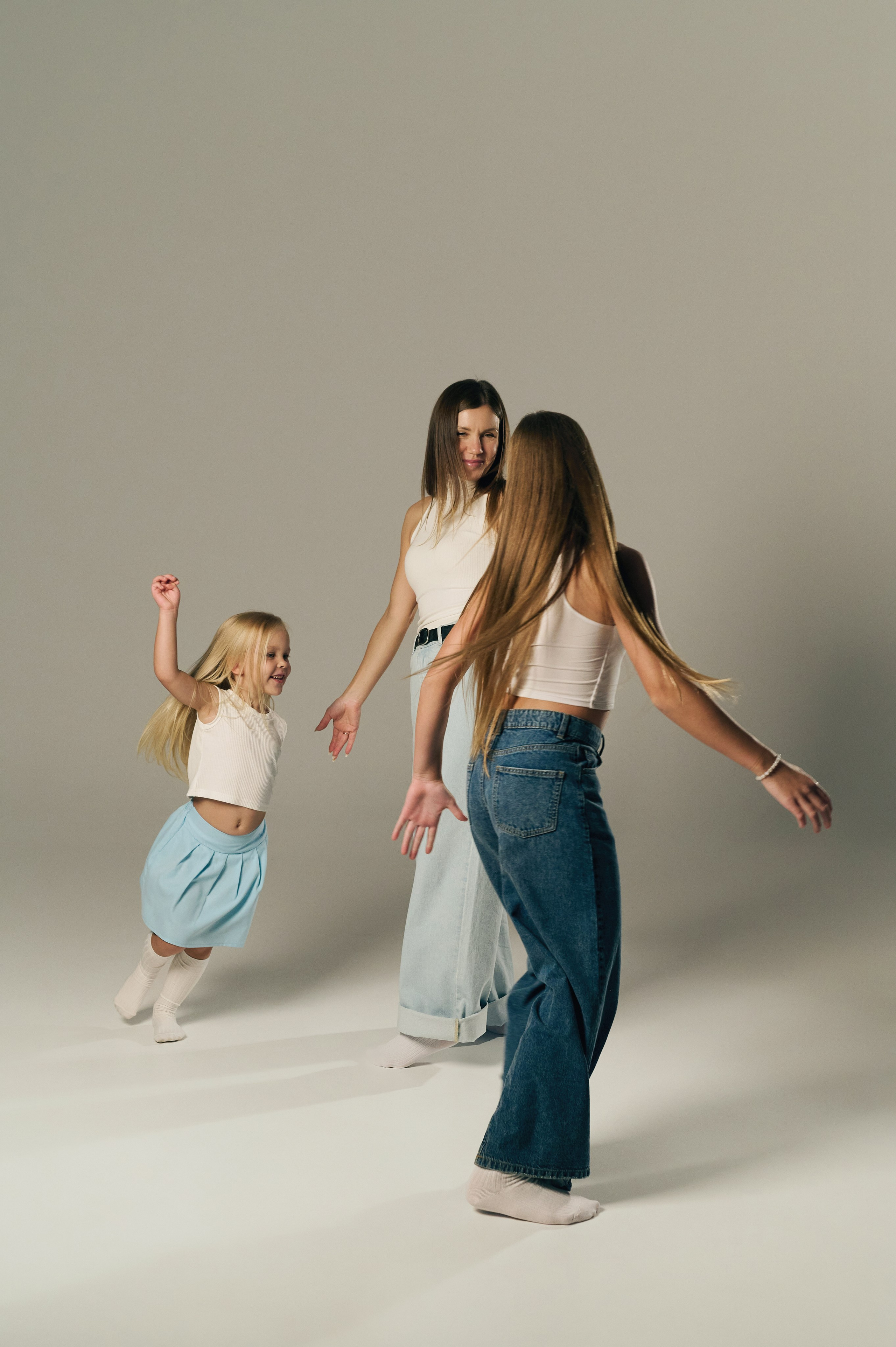 Таня, Алиса и Арина. Фотограф в Краснодаре Скубицкая Альбина