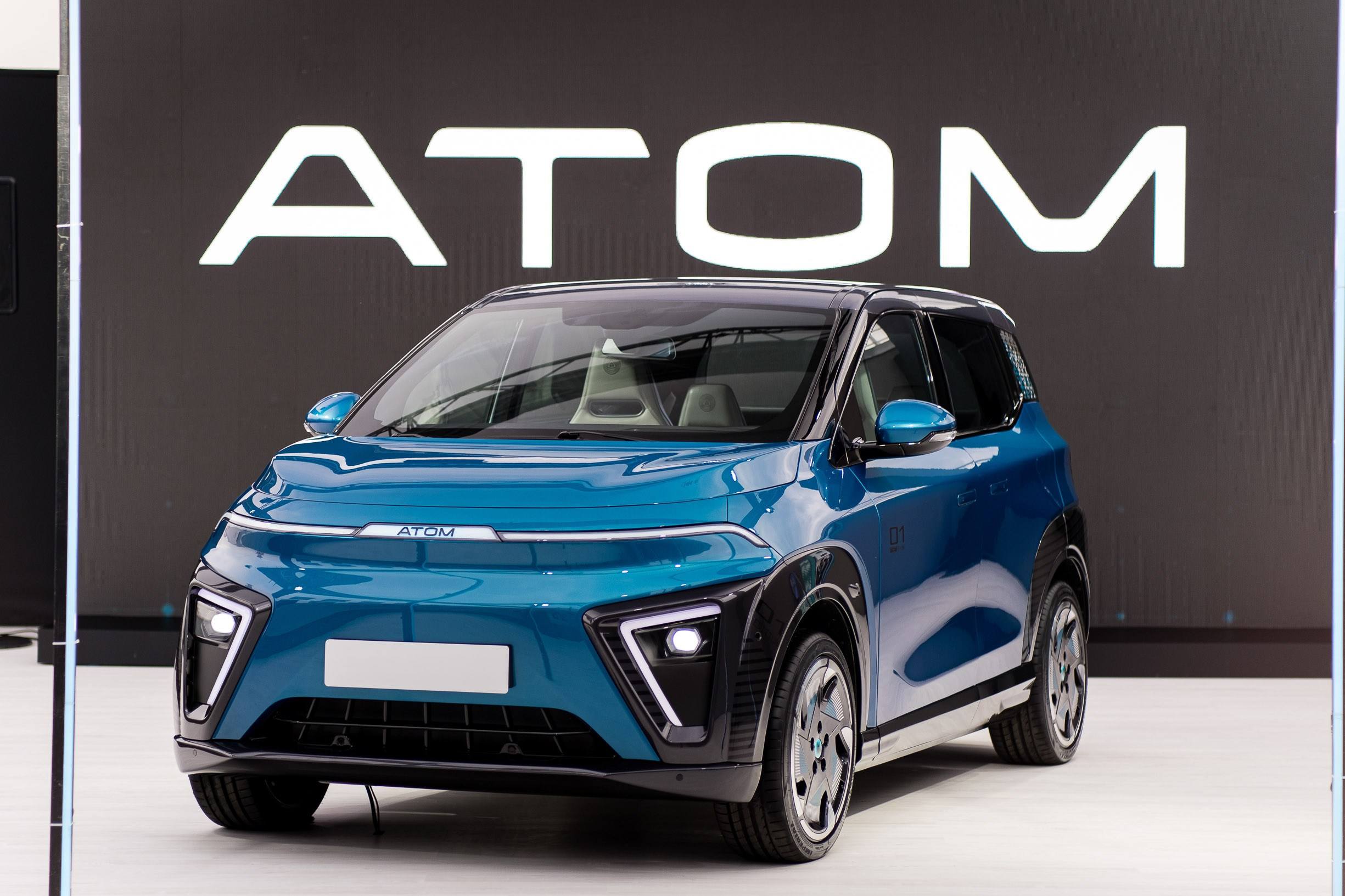 ATOM. Премьера Российского электромобиля. Репортажный фотограф Денис Тихомиров. Москва
