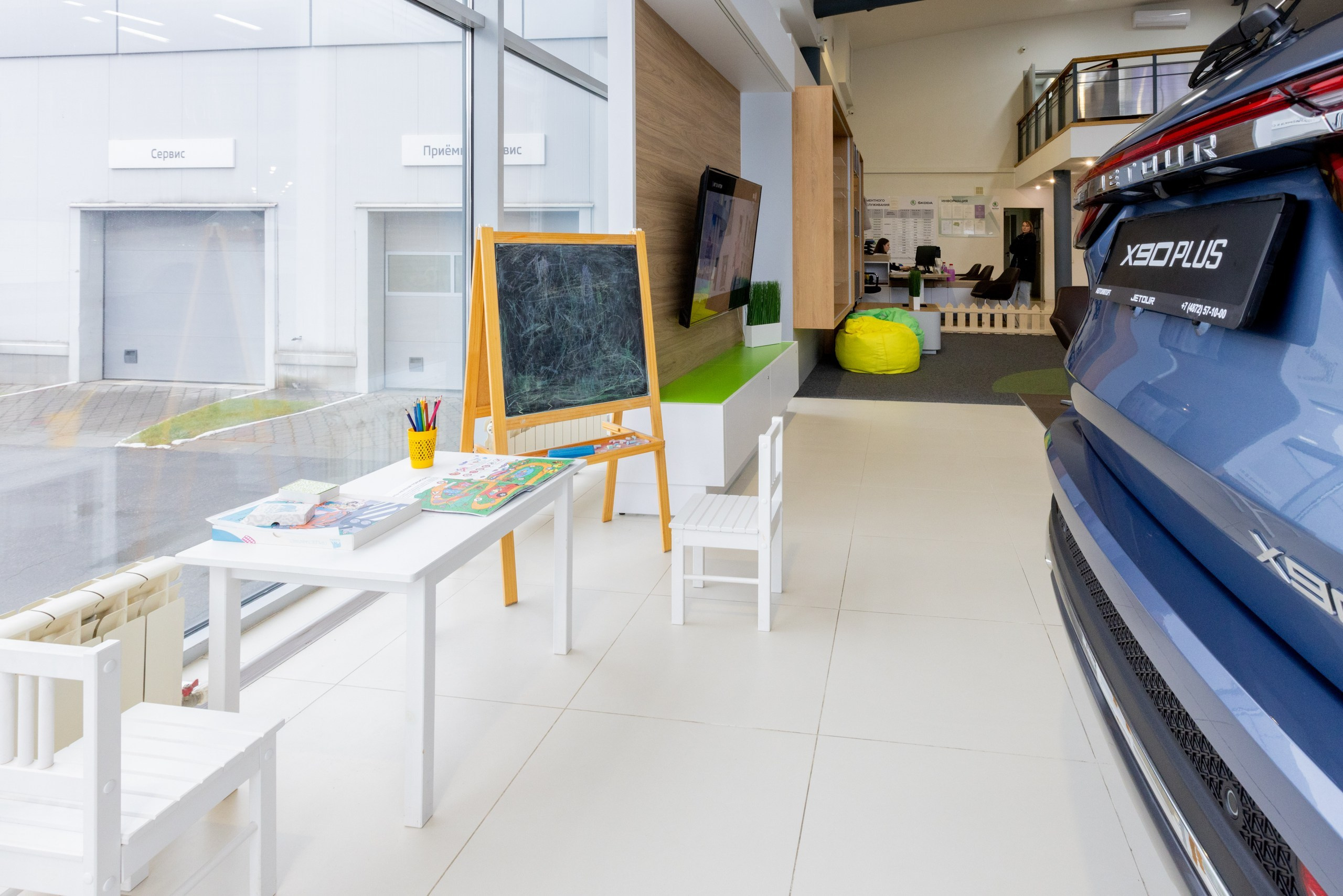 Автосалон Автоимпорт JETOUR. Фотограф в Туле Крупский АнДРей. Фотостудия «КАДР71» в Туле