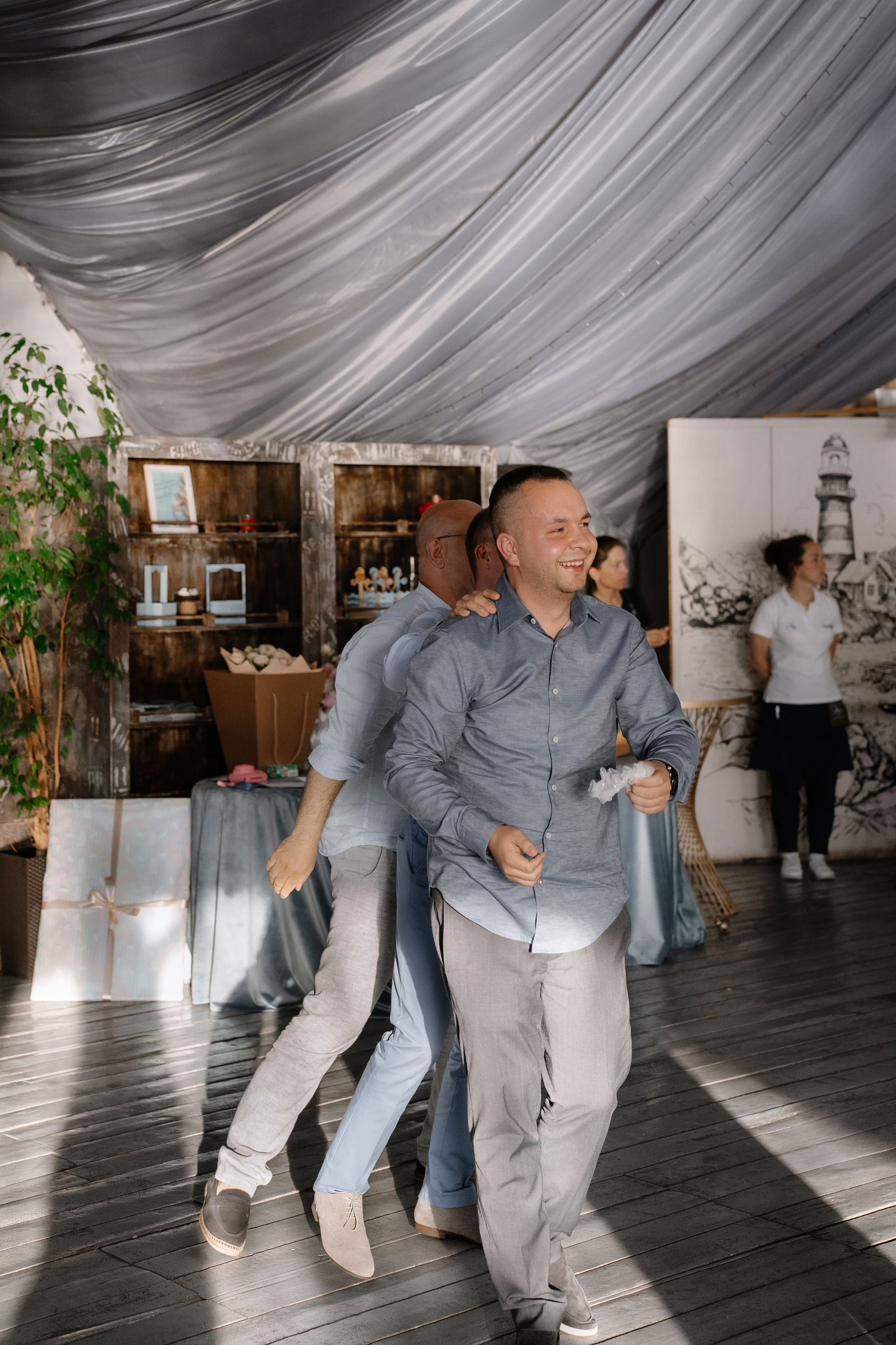 Выездная регистрация свадьбы в ресторане River Club Moscow. Свадебный и семейный фотограф в Москве Светлана Зоткина