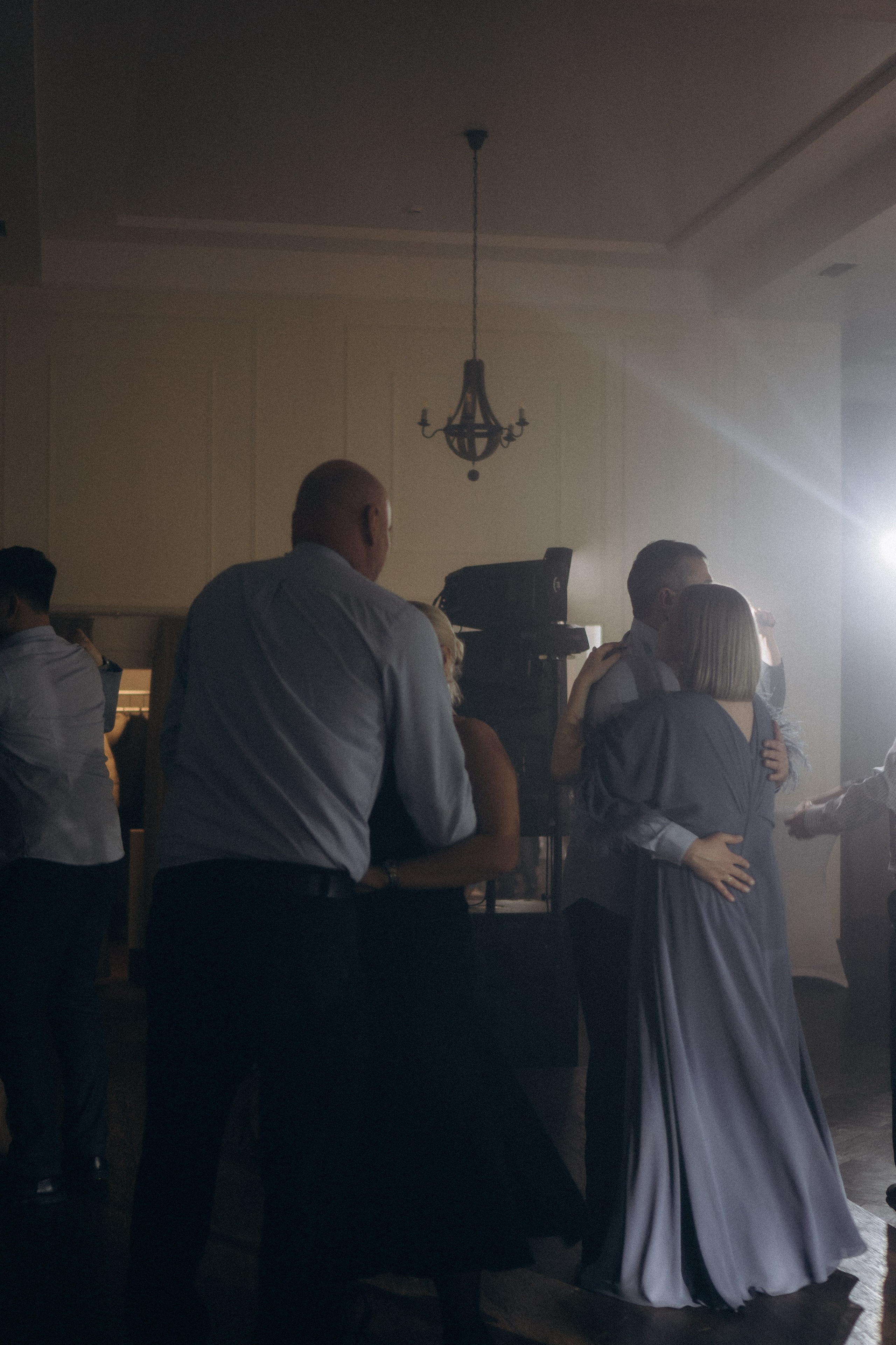 СВАДЕБНАЯ СЬЕМКА СБОРОВ В ОТЕЛЕ И ВЫЕЗД НА ЦЕРЕМОНИЮ (СНЯТО В СИБИРЕ В НИЖНЕВАРТОВСКЕ). Профессиональный фотограф, Санкт-Петербург — Виктория Богомолова