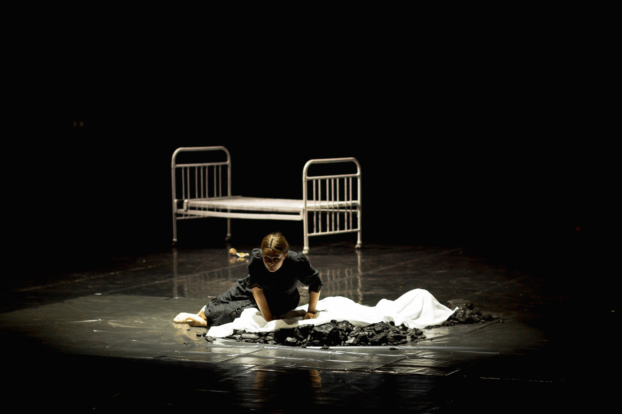 Спектакль Приглушенные голоса в Театре Эрмитажа (+репетиция). Семейный и портретный фотограф в Санкт-Петербурге Андрей Воробьев