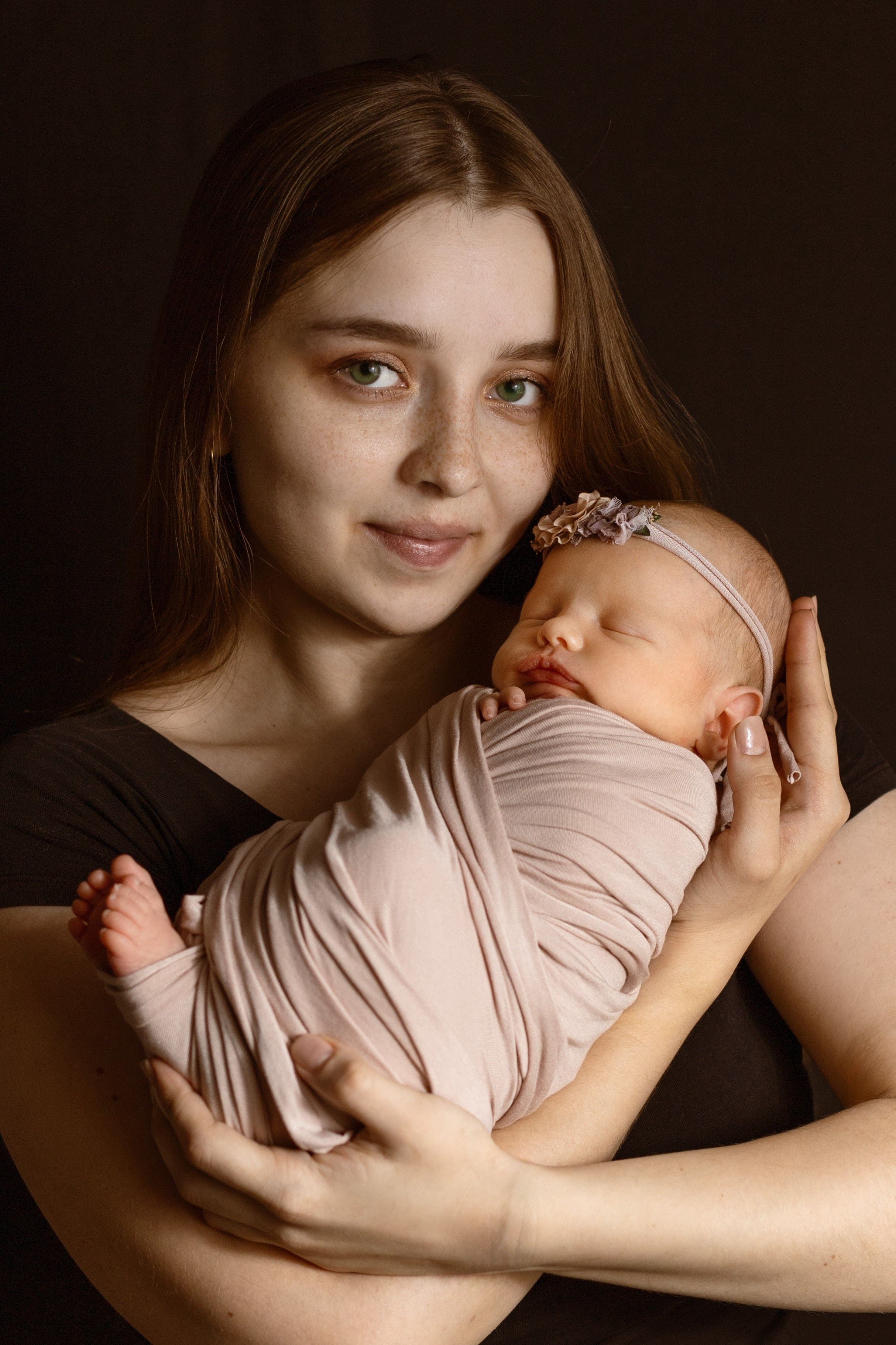 Милана. Ольга SHREIBICUS — Фотография беременности и новорожденных Оренбург