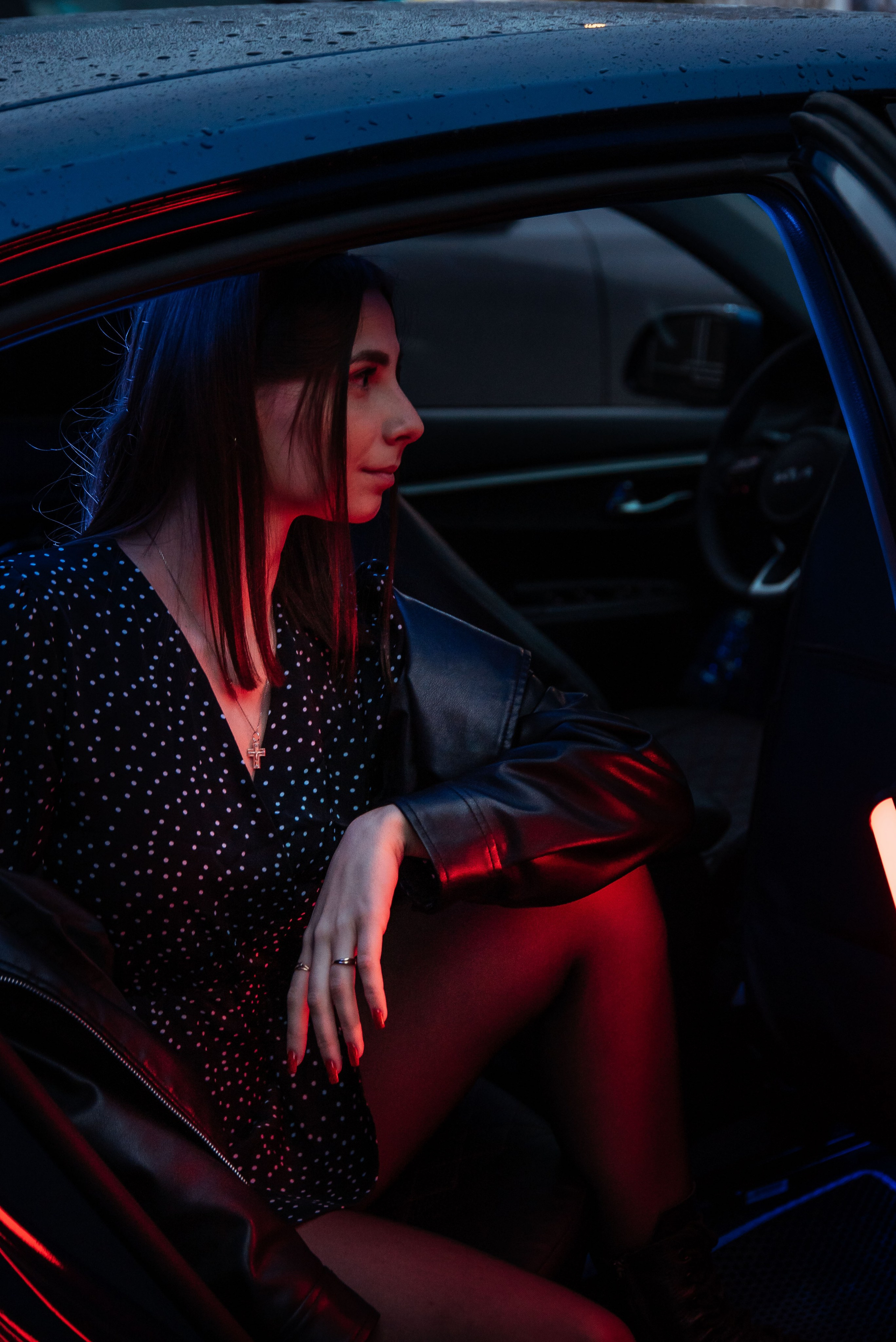 Фотосессия в машине. Свадебный и портретный фотограф lifestyle