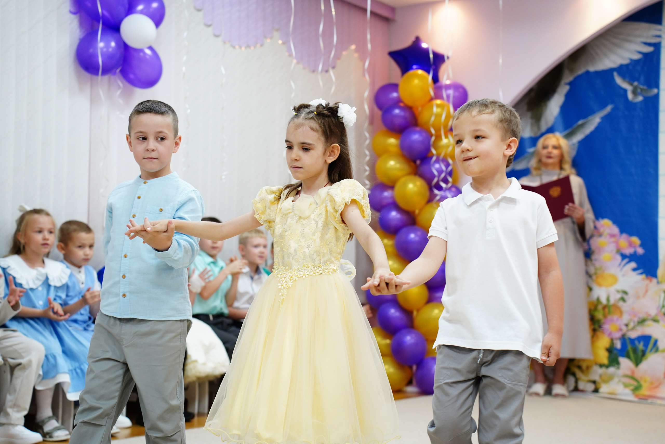 Репортажная съемка /Выпускной//. MEMENTO.Выпускные альбомы, школьные, юбилейные и другие книги. Ростов-на-Дону