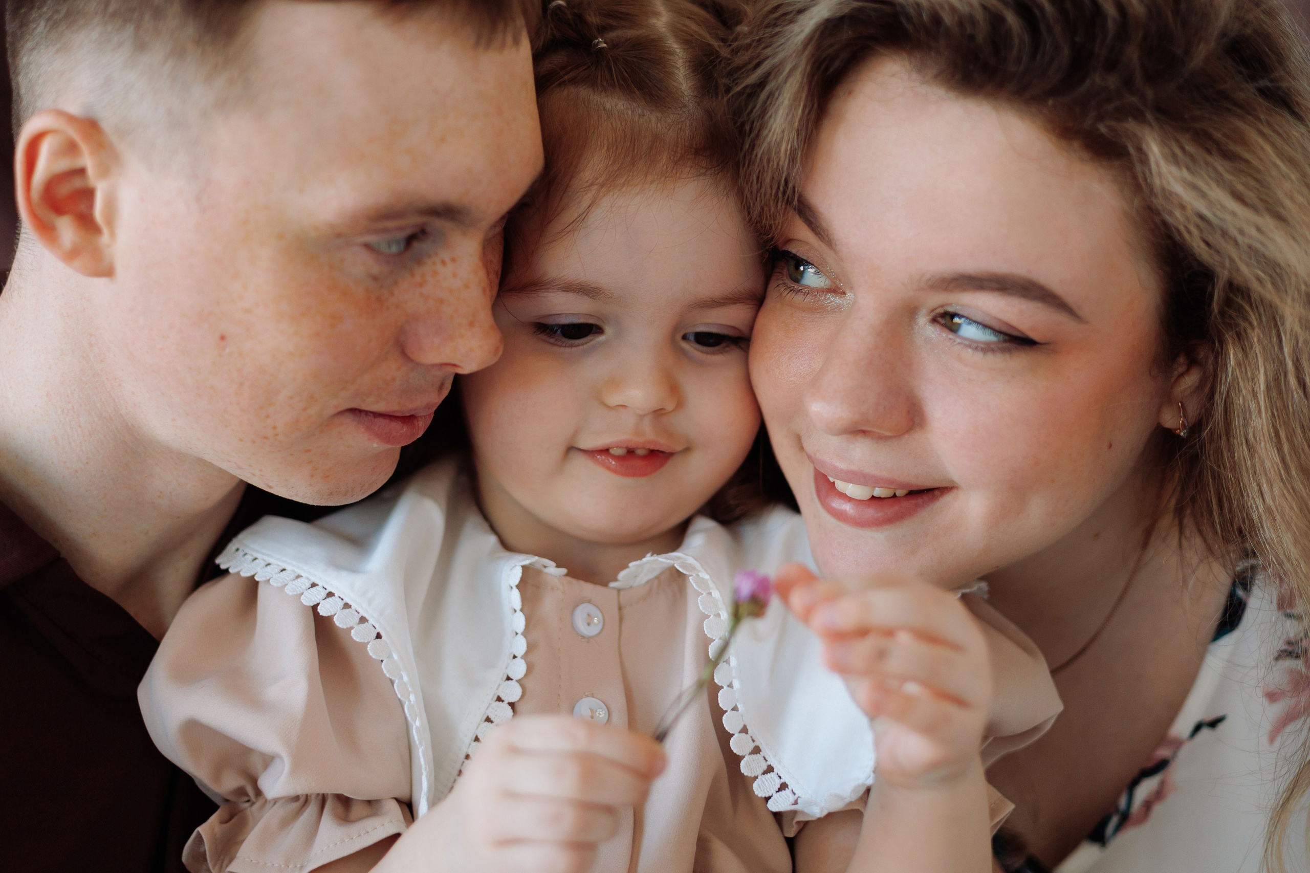 Даша Коля Василиса. Женский и семейный фотограф в Томске Алиса Качан