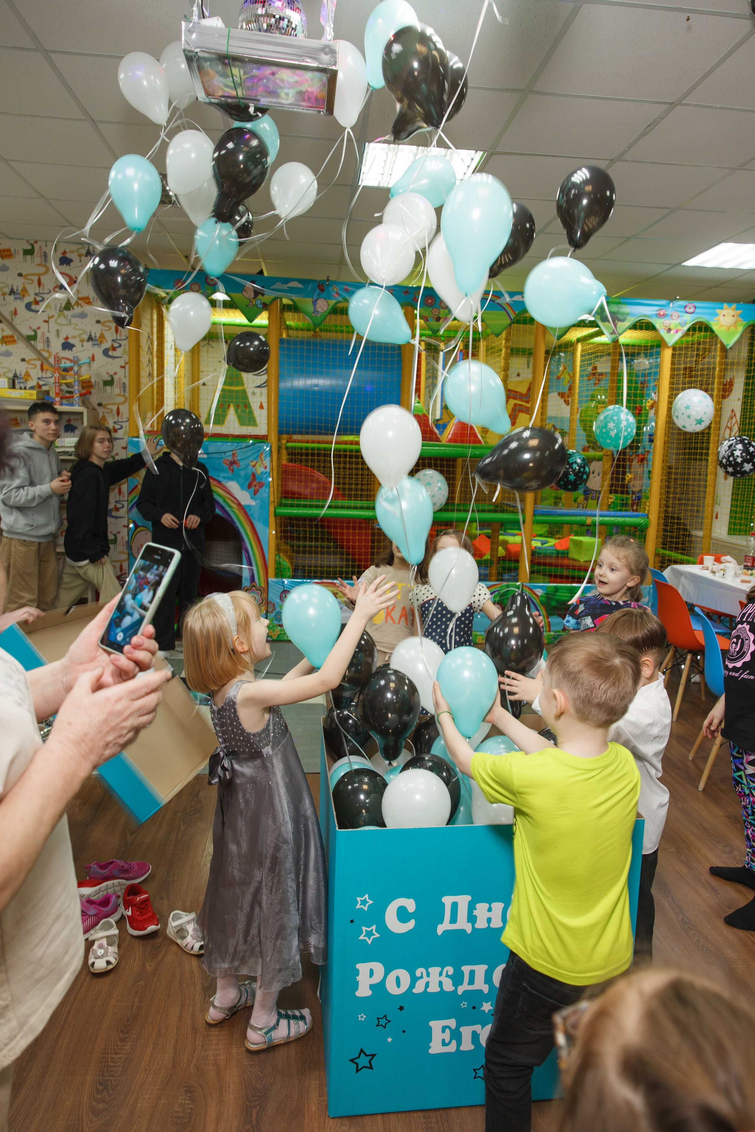 День рождения Егора, 6 лет, «Мультяшка». Свадебный и репортажный фотограф (Москва, Королев и другие)