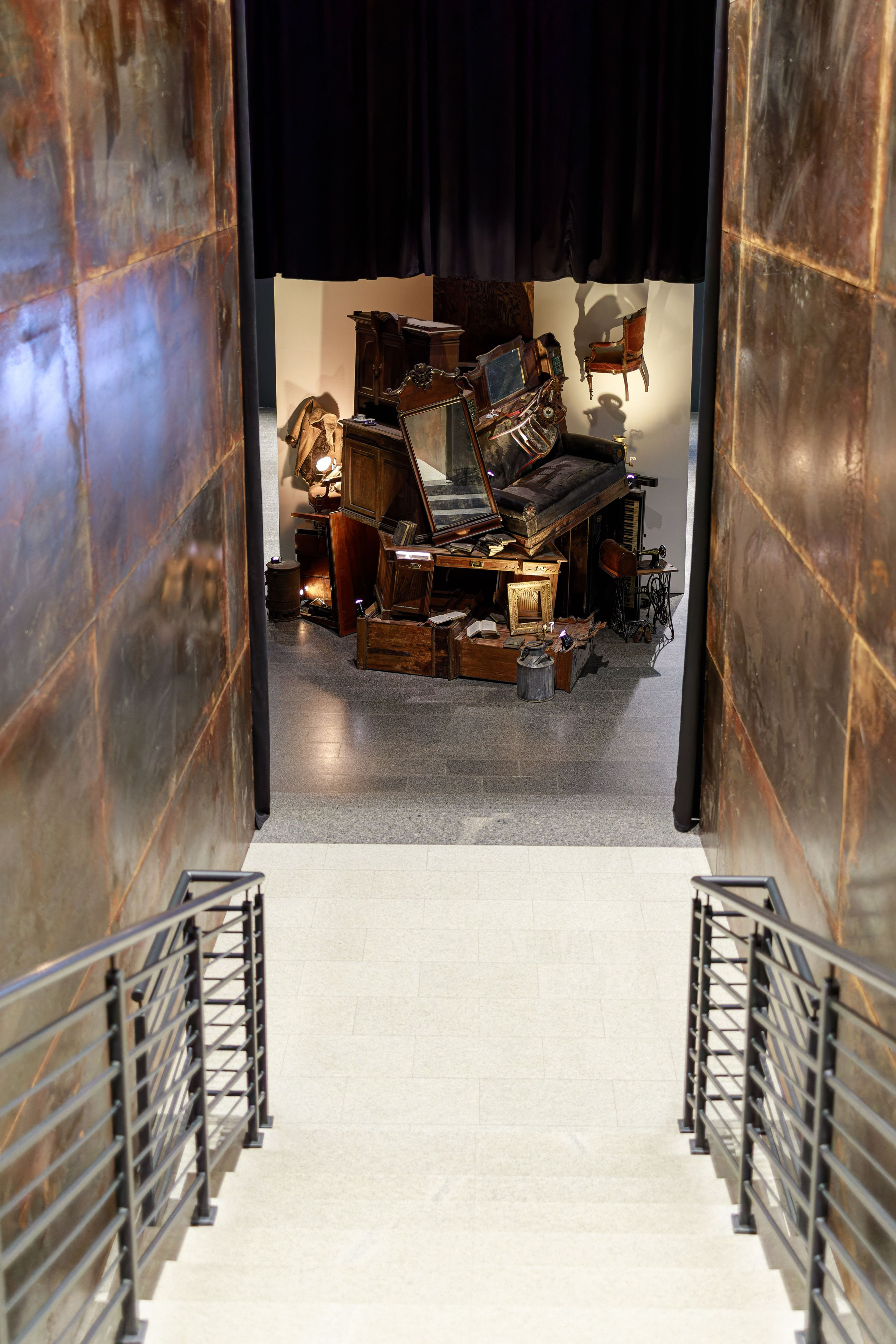 Выставочный проект «Город-Герой Ленинград». Фотограф Балаев Михаил