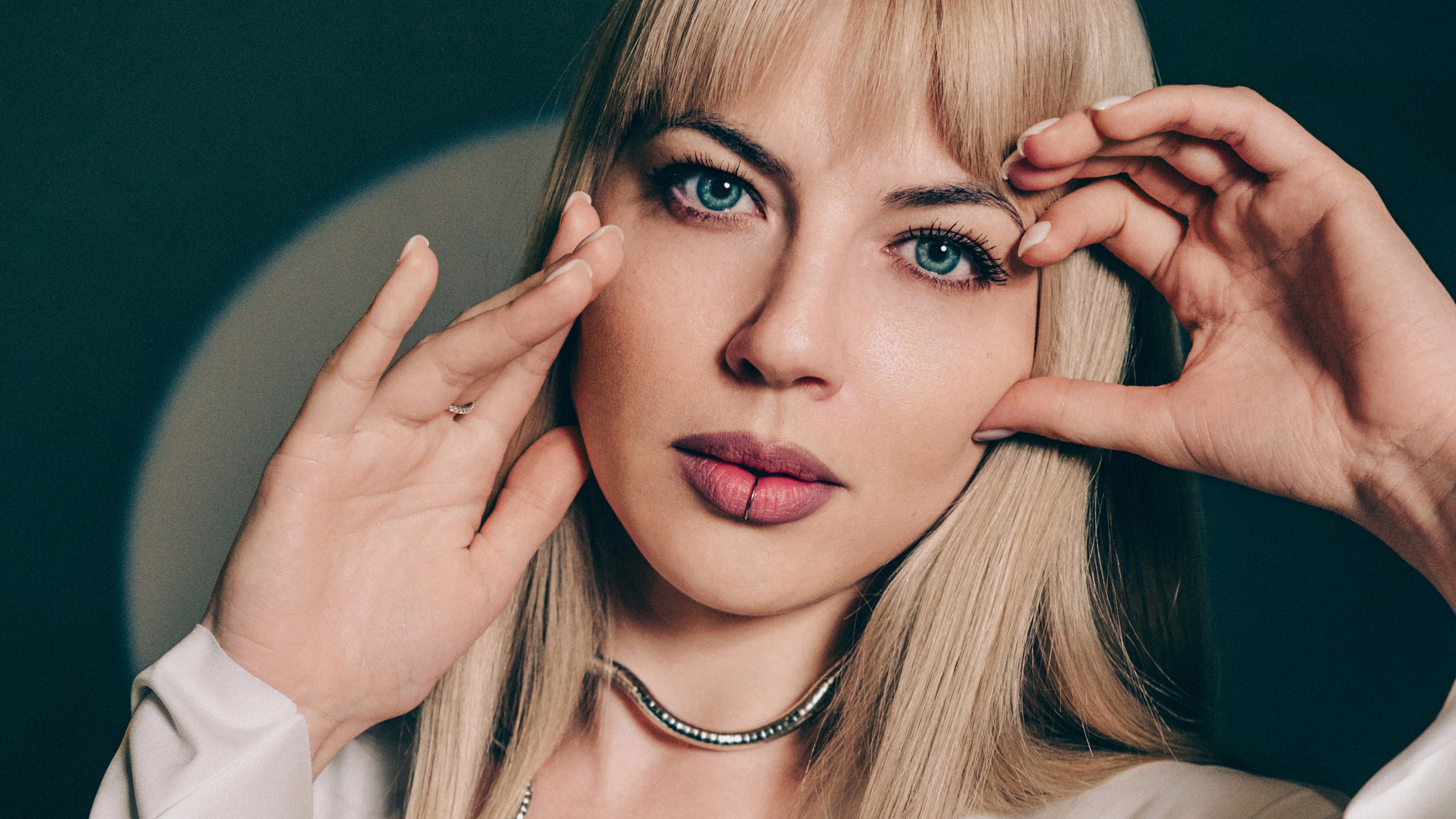 Фотосессия в студии город Орел. Портретный фотограф в Орле Надя Чибис