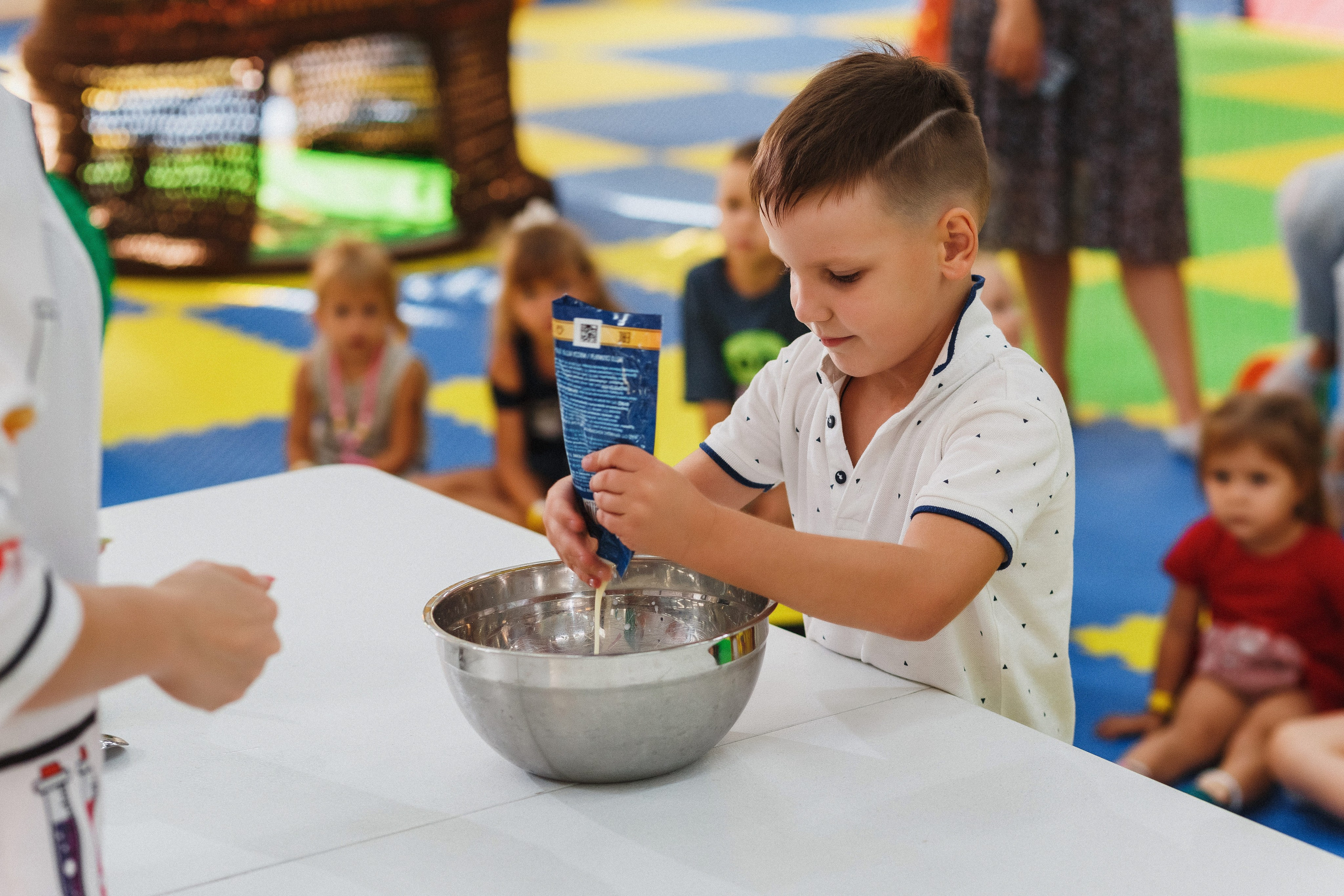 Волшебные моменты: детский праздник в игровой Клумба, Таганрог. Свадебный и семейный фотограф в Таганроге Бакарюк Антон