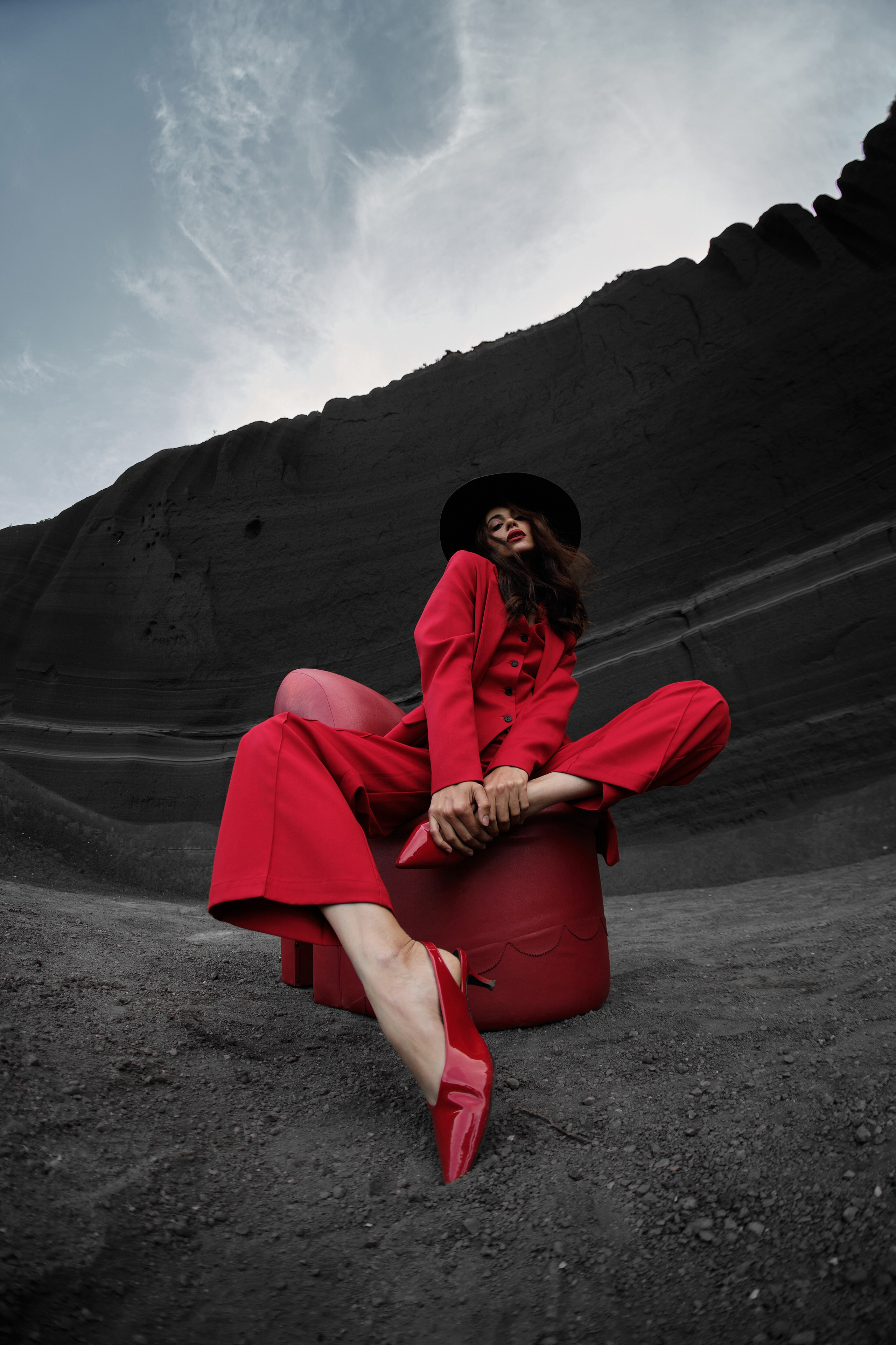 RED ON BLACK. Photographer Mikhail Malchevskiy