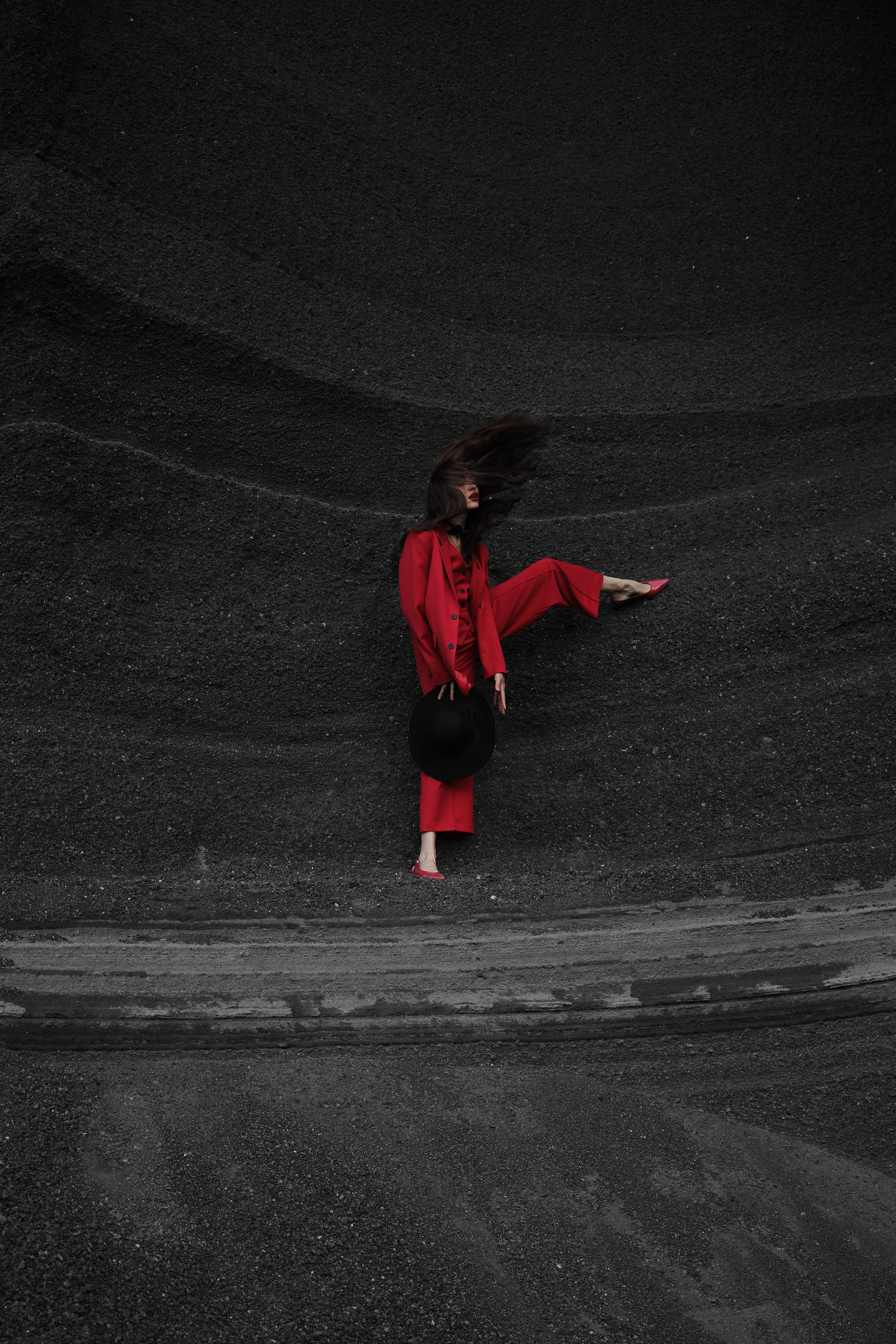 RED ON BLACK. Photographer Mikhail Malchevskiy