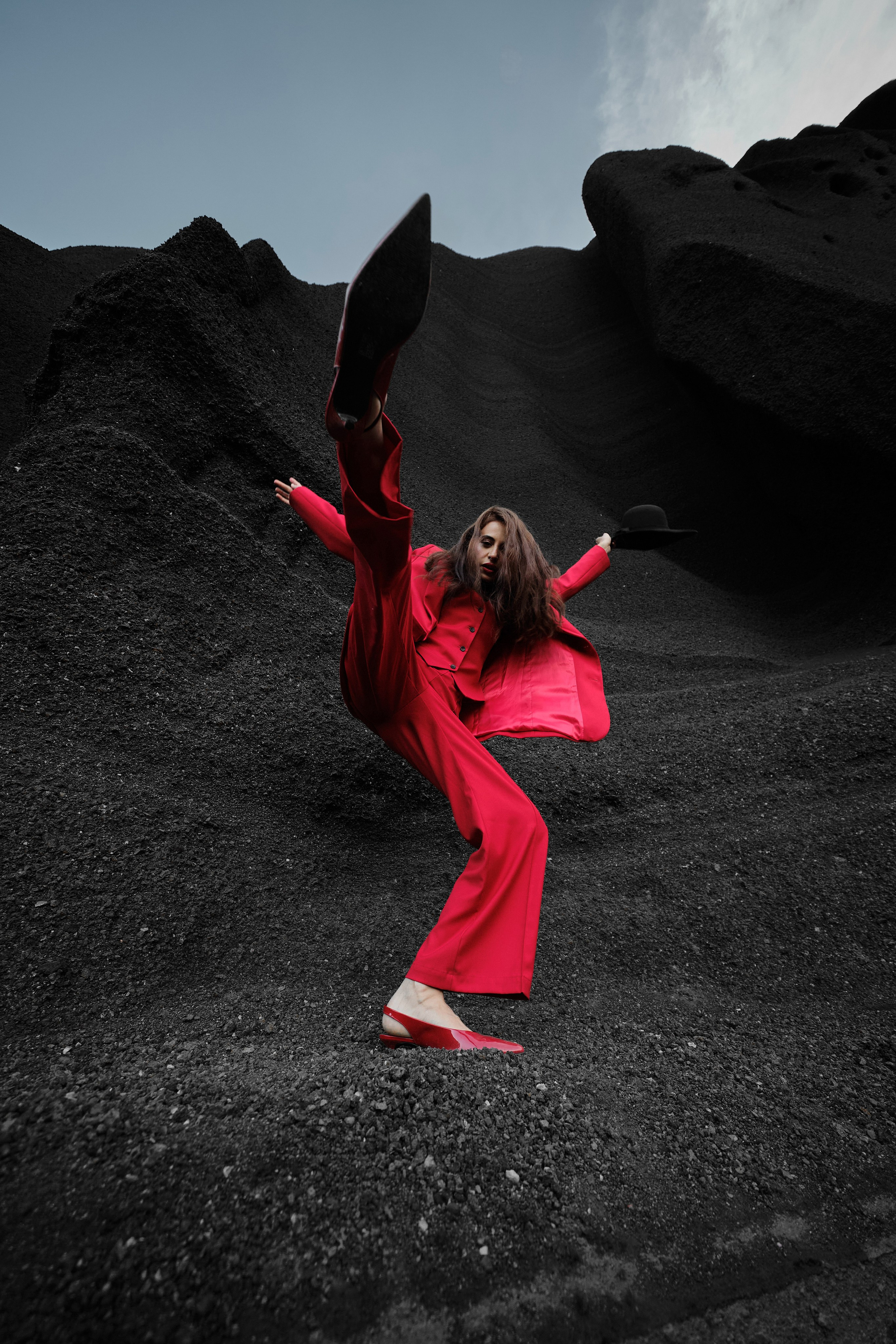 RED ON BLACK. Photographer Mikhail Malchevskiy