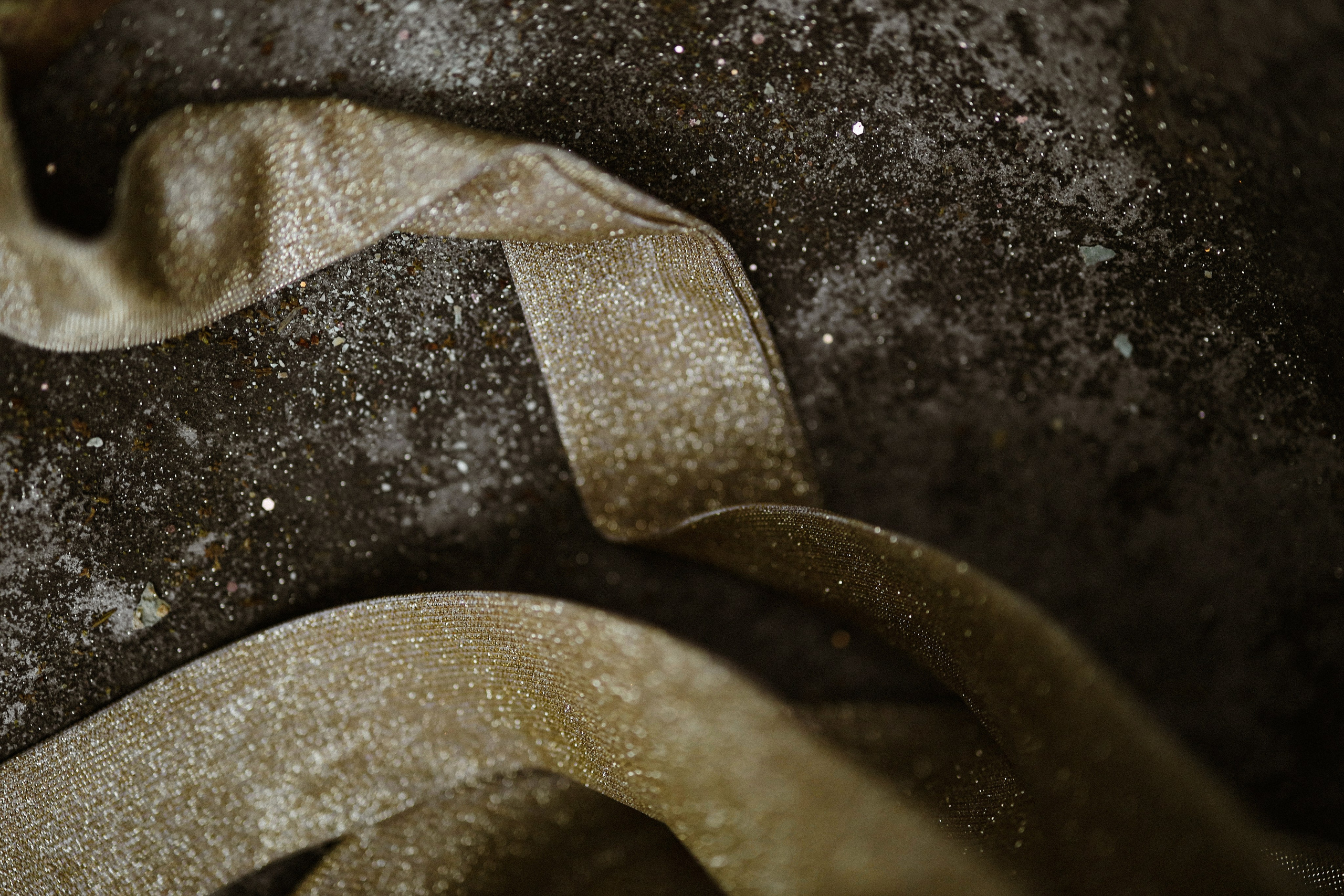 Фотосессия в заброшенном здании для Софии, Сухум, Абхазия. Свадебный и семейный фотограф в Абхазии Жанна Соснина