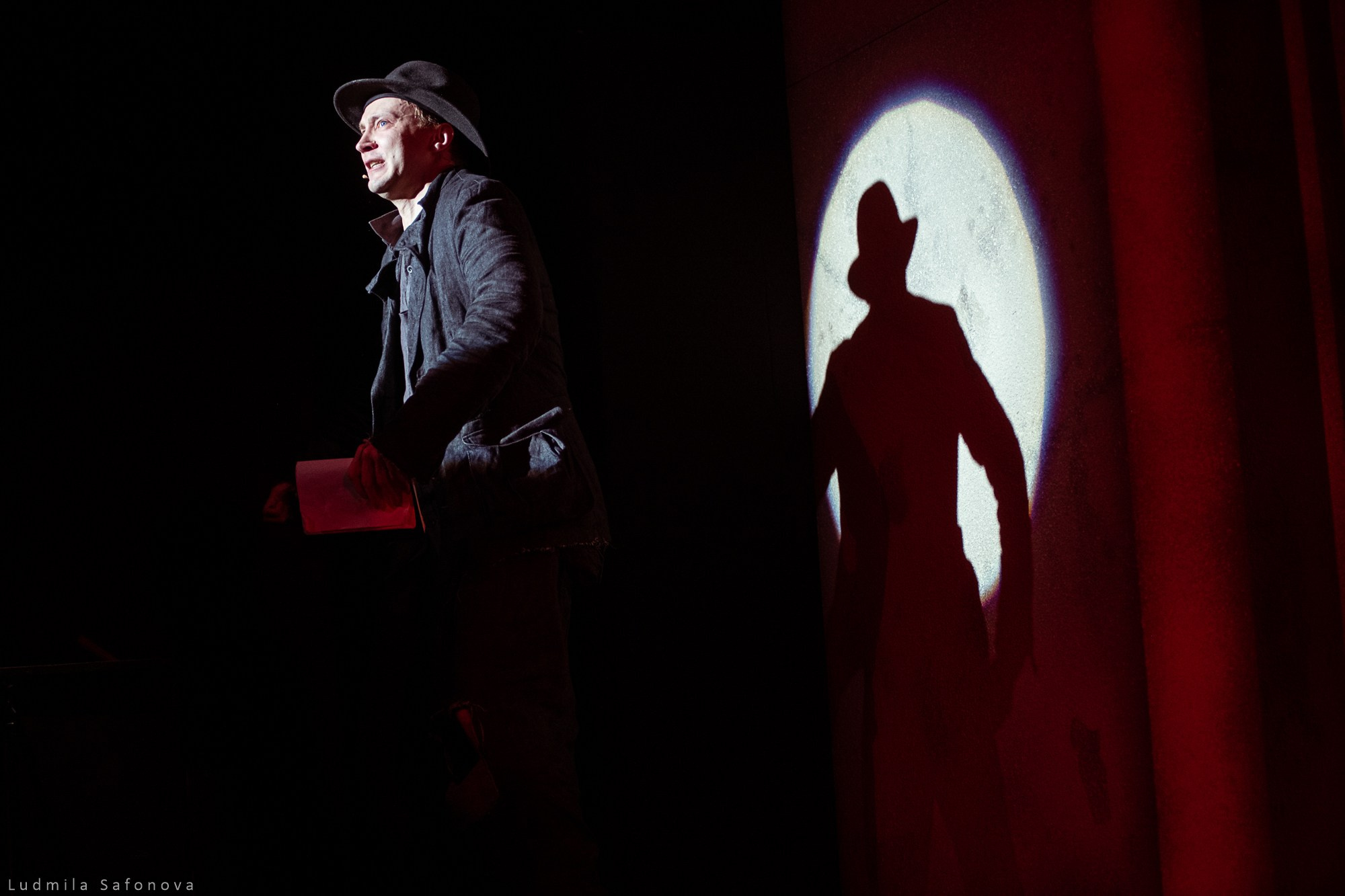 Голод. МХТ им. Чехова. Lucytheatre