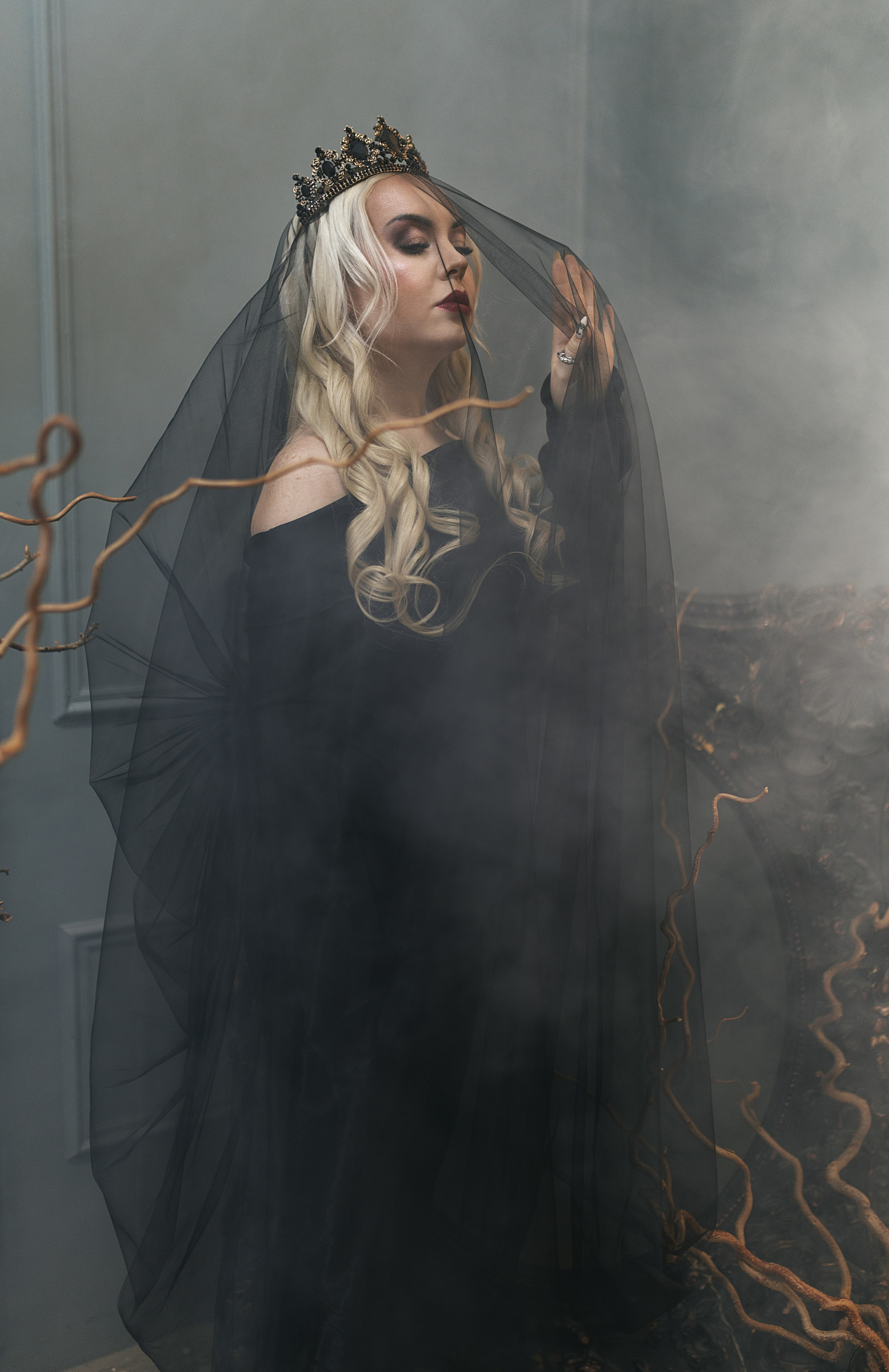 Queen of darkness. Портретный фотограф Кристина Лукьянова