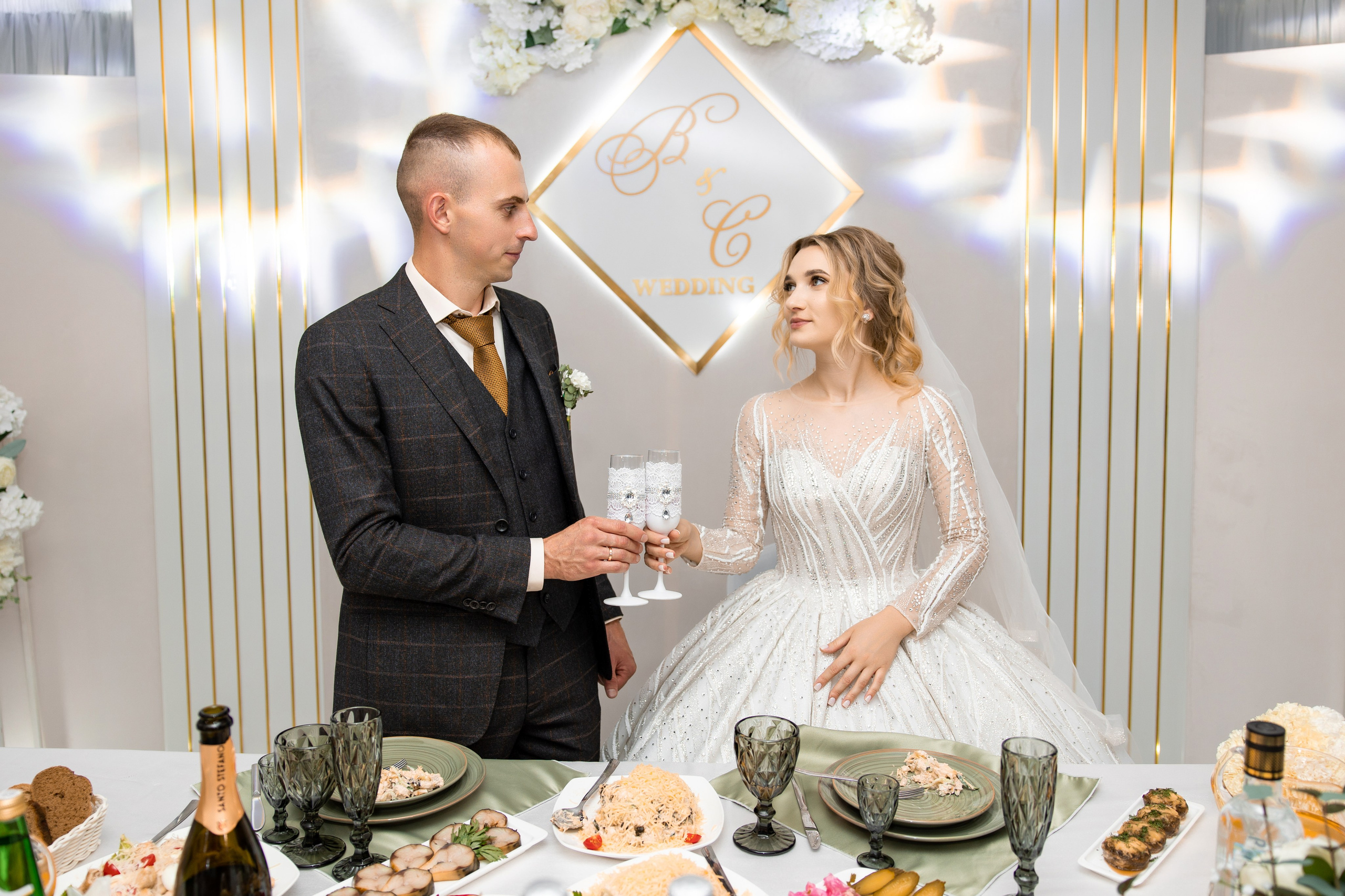 Виталий и Софья. Видеосьемка, фотосьемка свадеб, юбилеев, утренников в Краснодарском кр